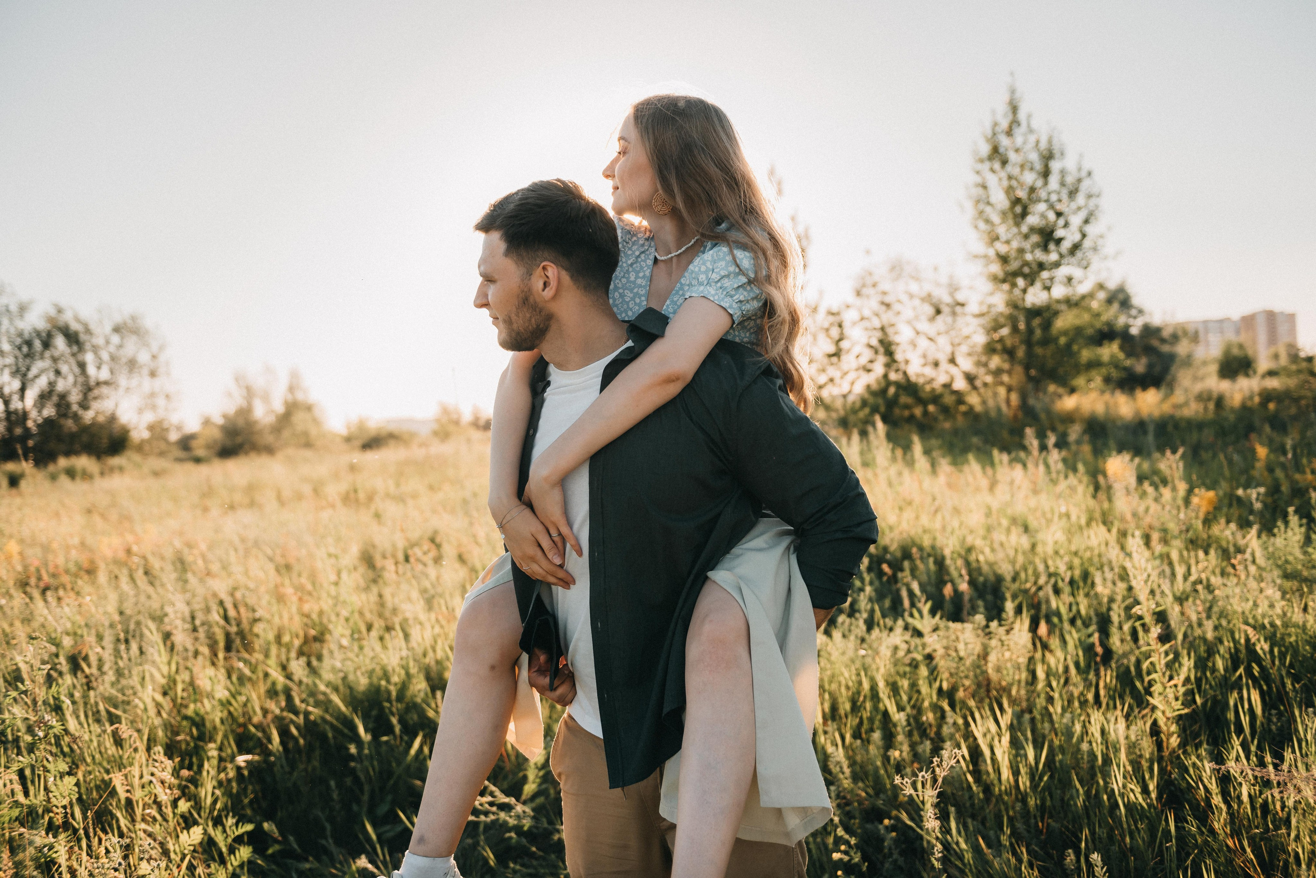 В поле. Фотограф Родионова Екатерина в Москве и Оренбурге