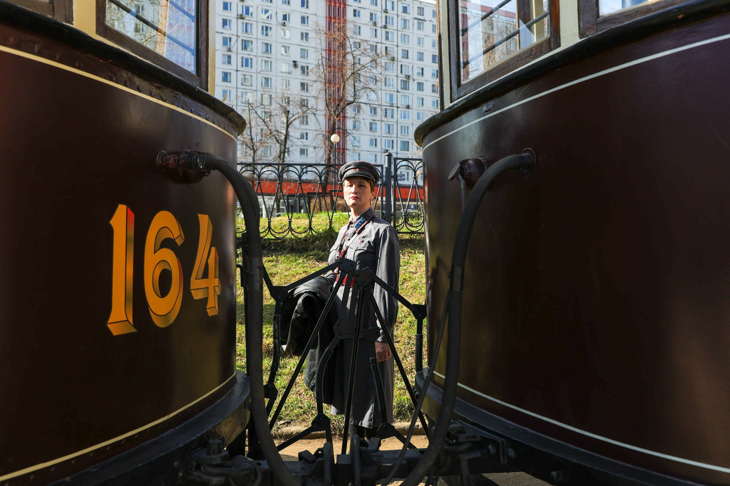 Парад трамваев. Репортажный, архитектурный, театральный и файн-арт фотограф Лена Мельникова в Москве