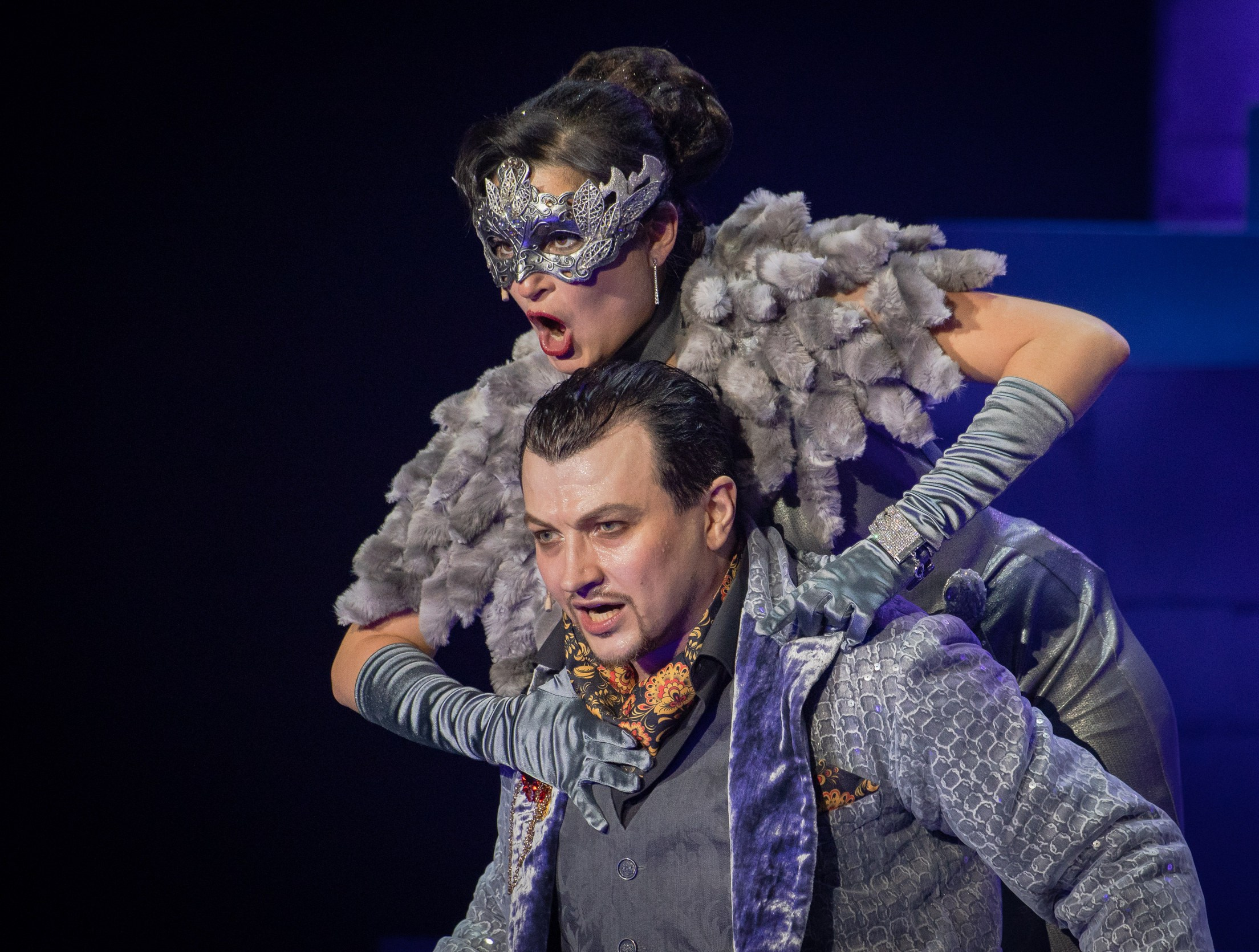 Летучая Мышь, _Чехов Центр. Фотограф. г. Южно-Сахалинск. Олег Толстов