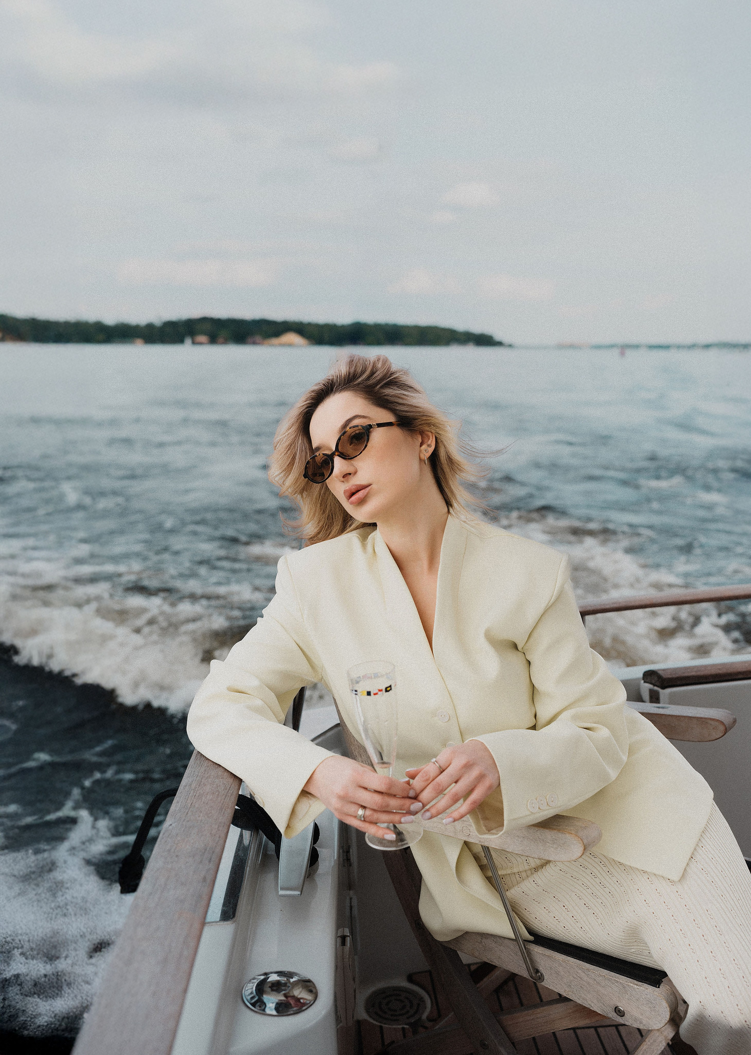 Девичник на яхте. Фотограф в Москве Ангелина Ким