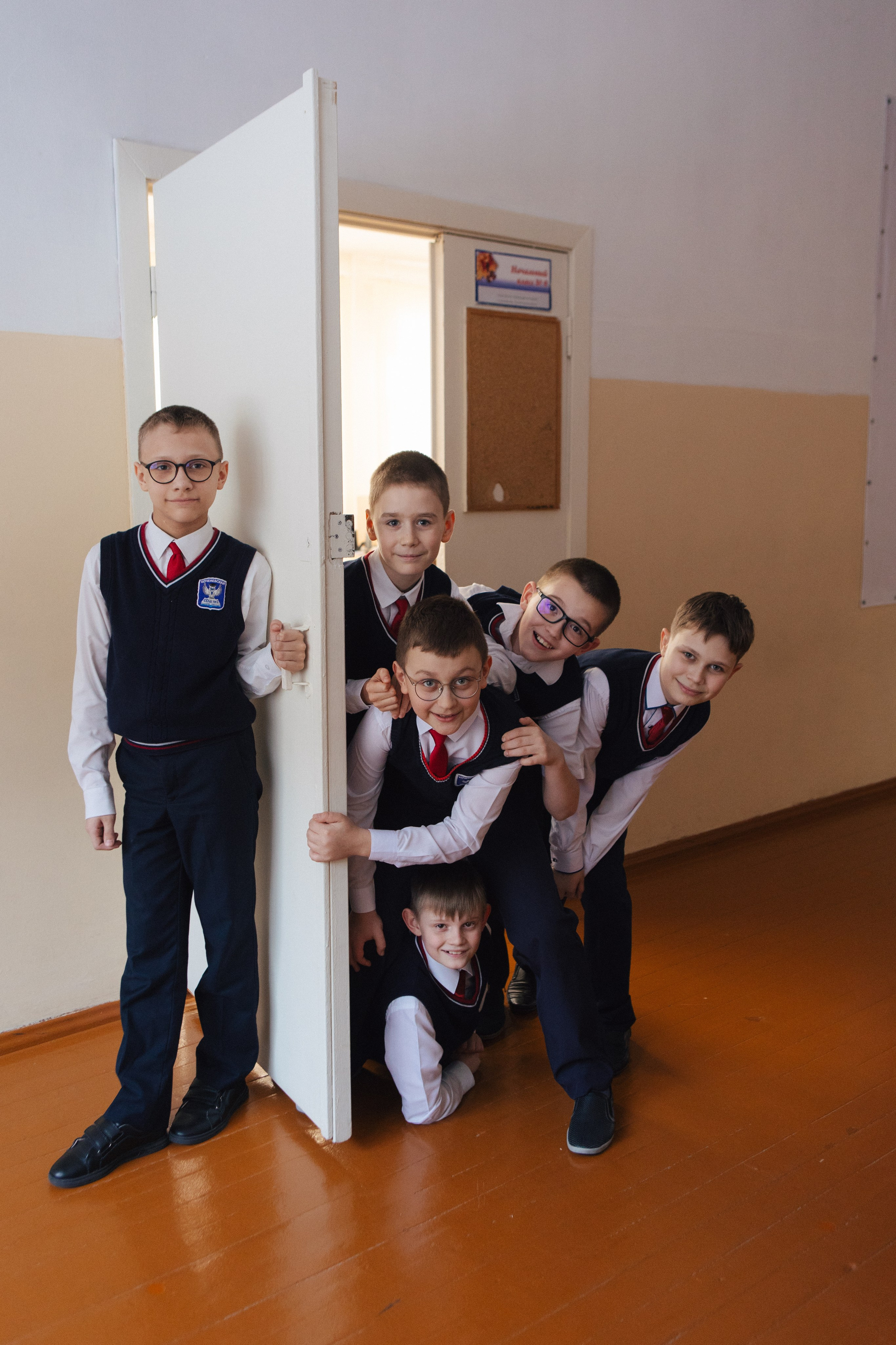 Начальная школа. Как подготовить детей к съемке. Свадебный, семейный фотограф. Выпускные альбомы в Коченёво / Новосибирск. Наталья Байкуш