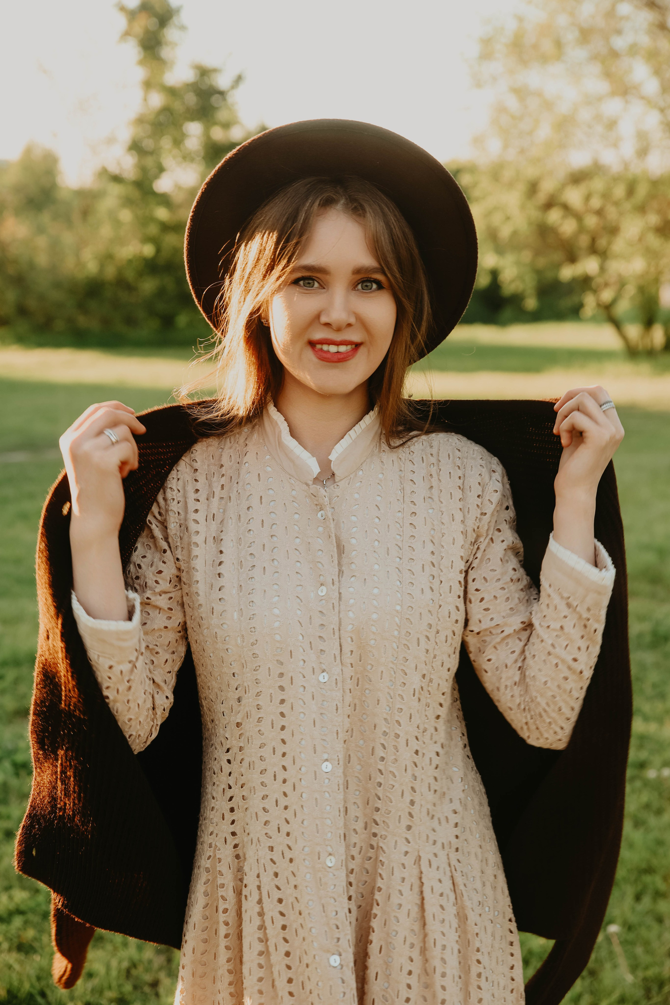 Семейная фотосессия с детьми в парке Коломенское. Свадебный и семейный фотограф в Москве