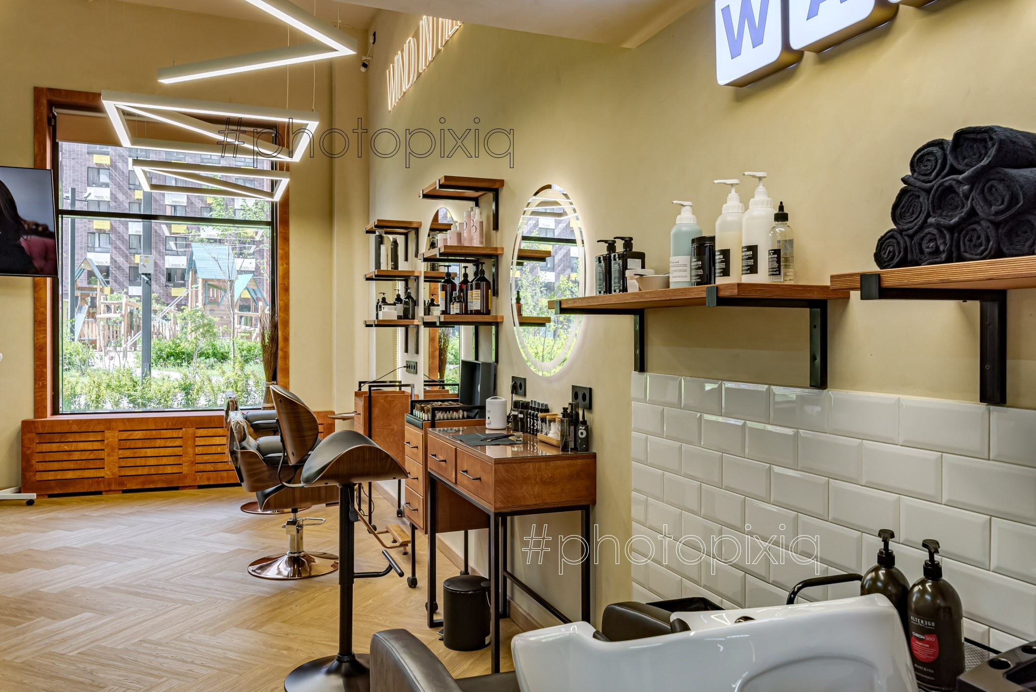 Интерьерная съёмка салона красоты SODA. Интерьерная съёмка и виртуальные туры — Интерьерный фотограф Кузнецов Сергей (photopixiq)