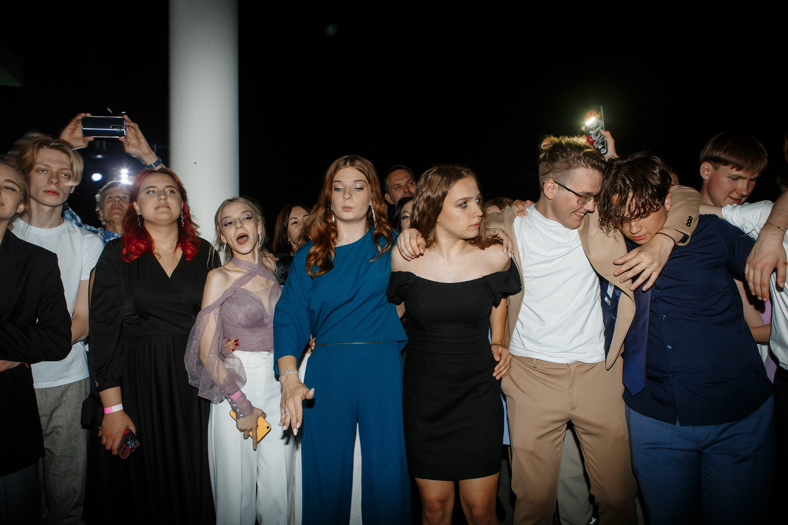 Выпускной Гимназия 12 2024 OpenHouse. Свадебный и портретный Фотограф в Липецке Дмитрий Котюков