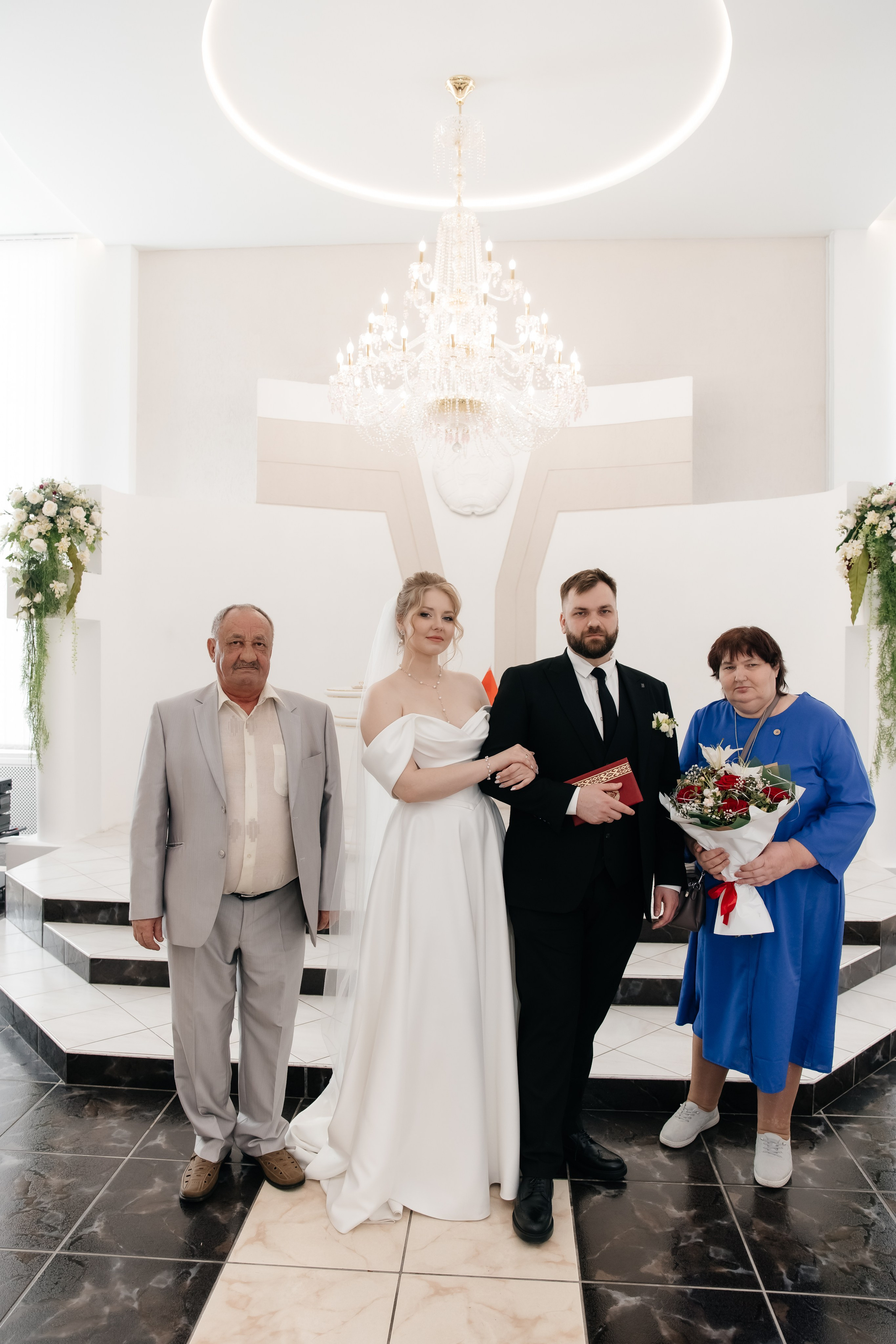 19|04|25. Фотограф ВИКА МЕДУЗА