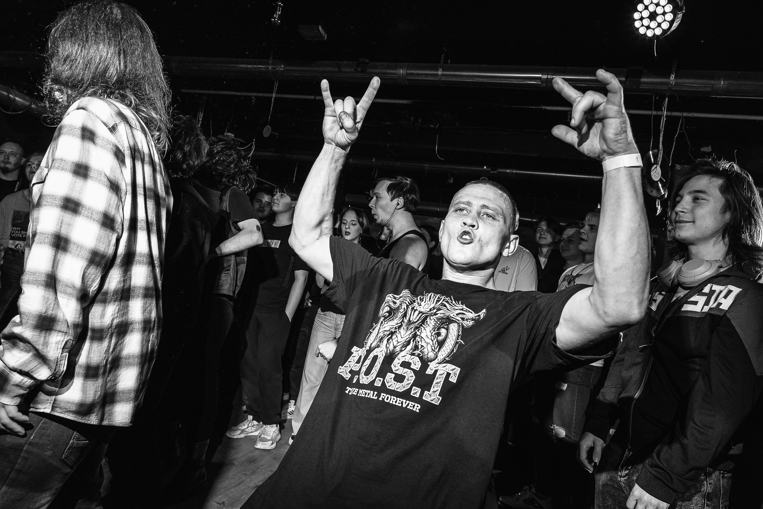 Error 1110 / Rock. Валентин Ставер — свадебный и репортажный фотограф