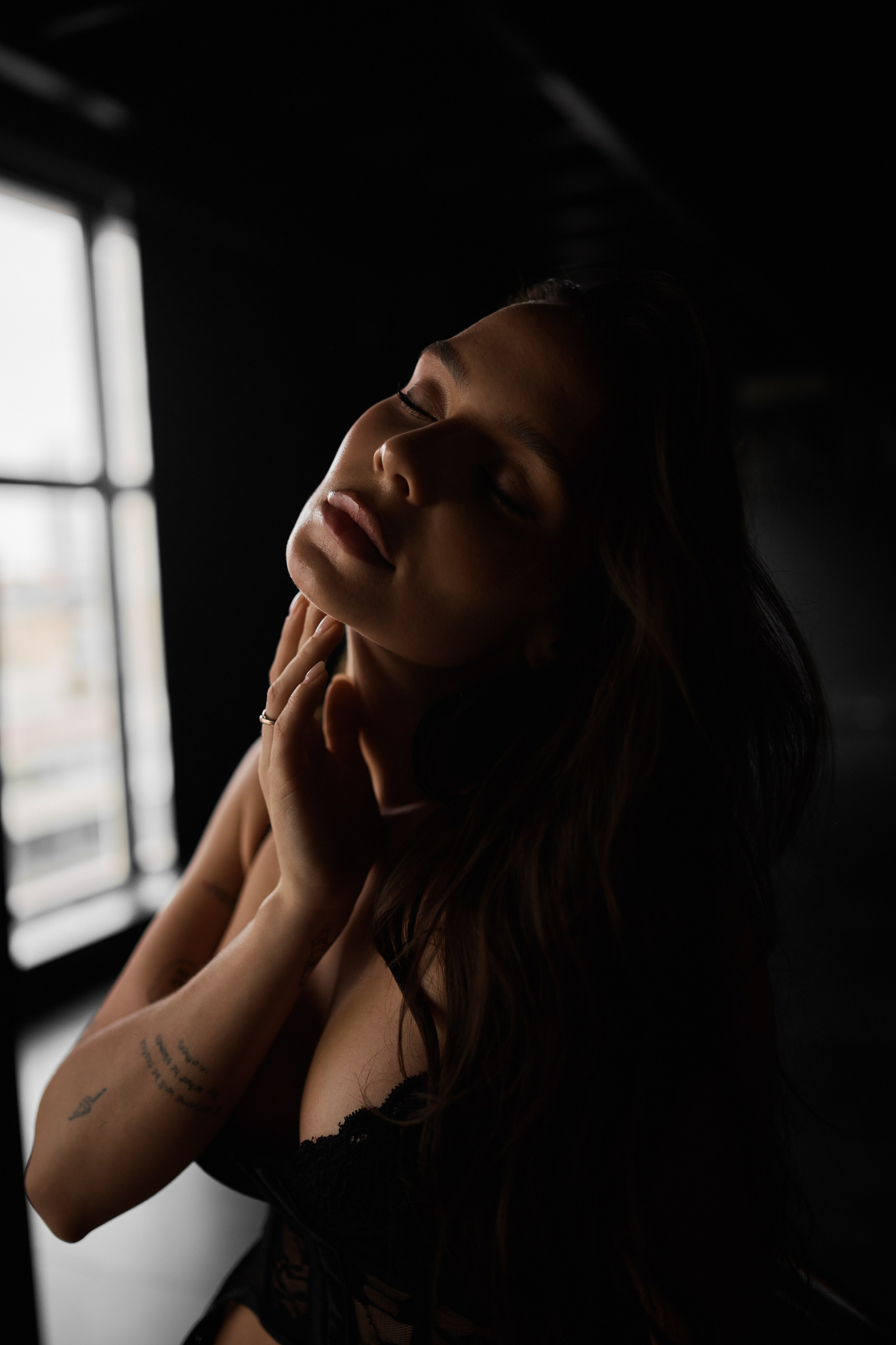 Стиль LINGERIE _чувственность и женственность. Портретный фотограф в Саратове Кристина Бузаева