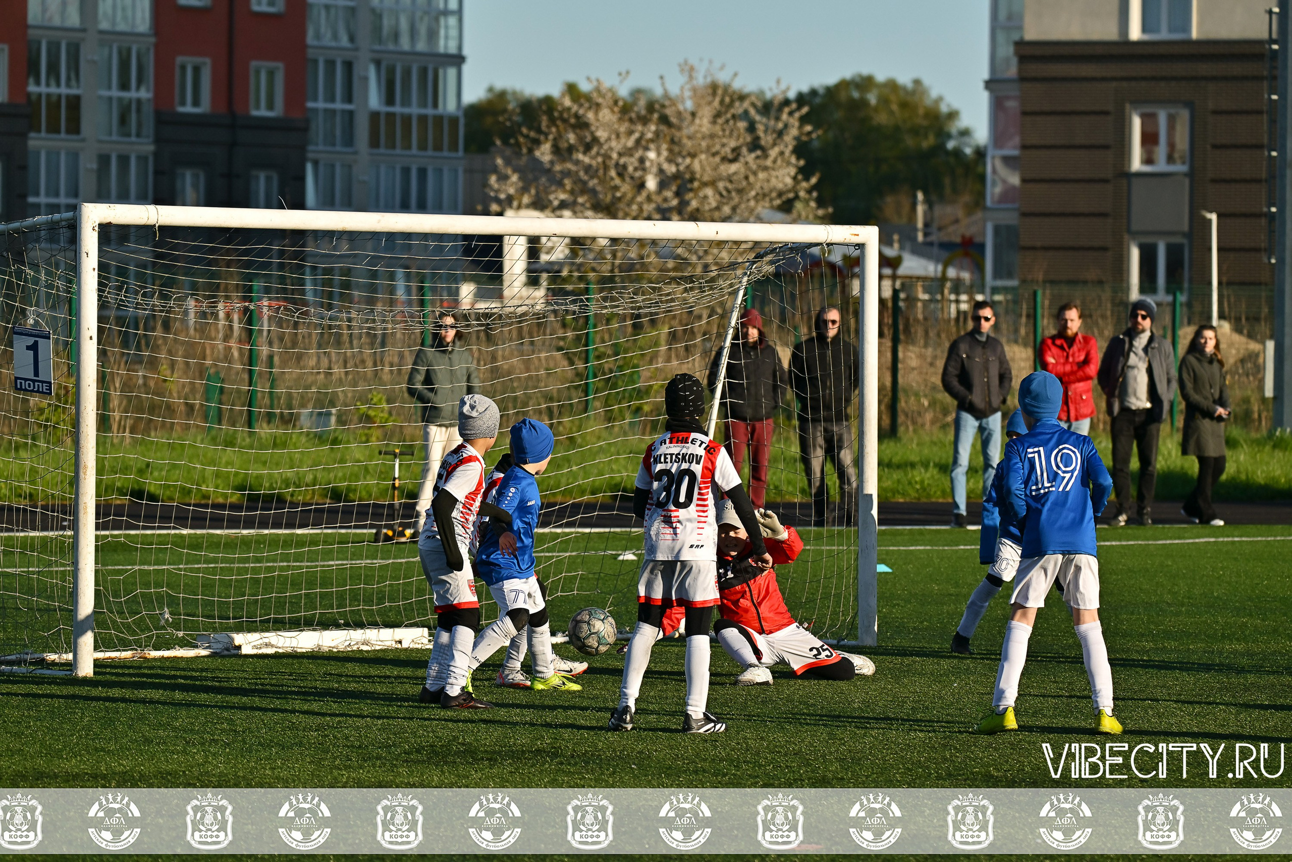 XIV ВСЕРОССИЙСКИЙ ФУТБОЛЬНЫЙ ФЕСТИВАЛЬ «ЗАГРУЗИ СЕБЯ ФУТБОЛОМ!». VIBECITY.RU Вайб Сити Ру Фоторепортажи Фотоотчеты Калининград