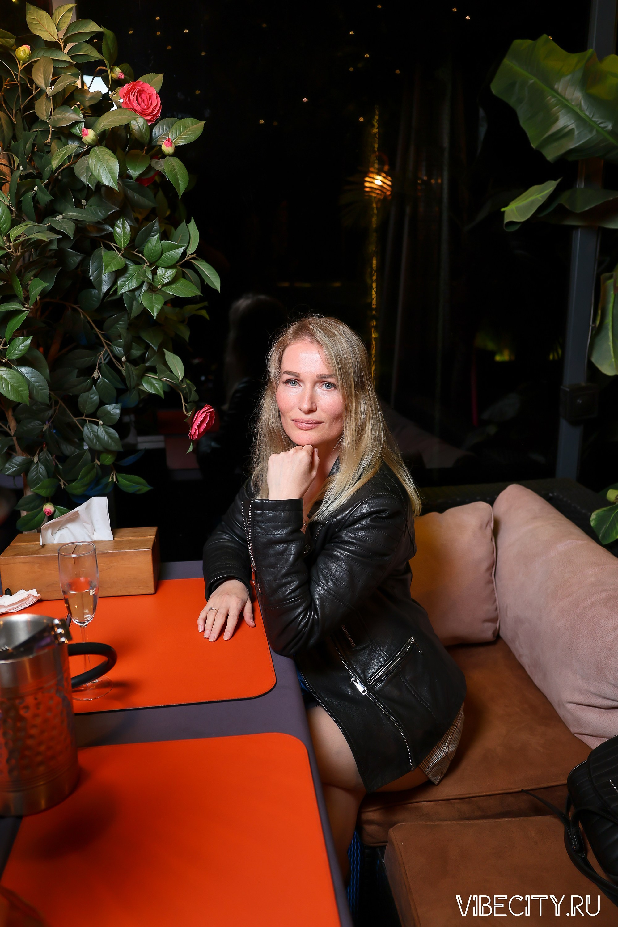 DOUBLE U. VIBECITY.RU Вайб Сити Ру Фоторепортажи Фотоотчеты Калининград