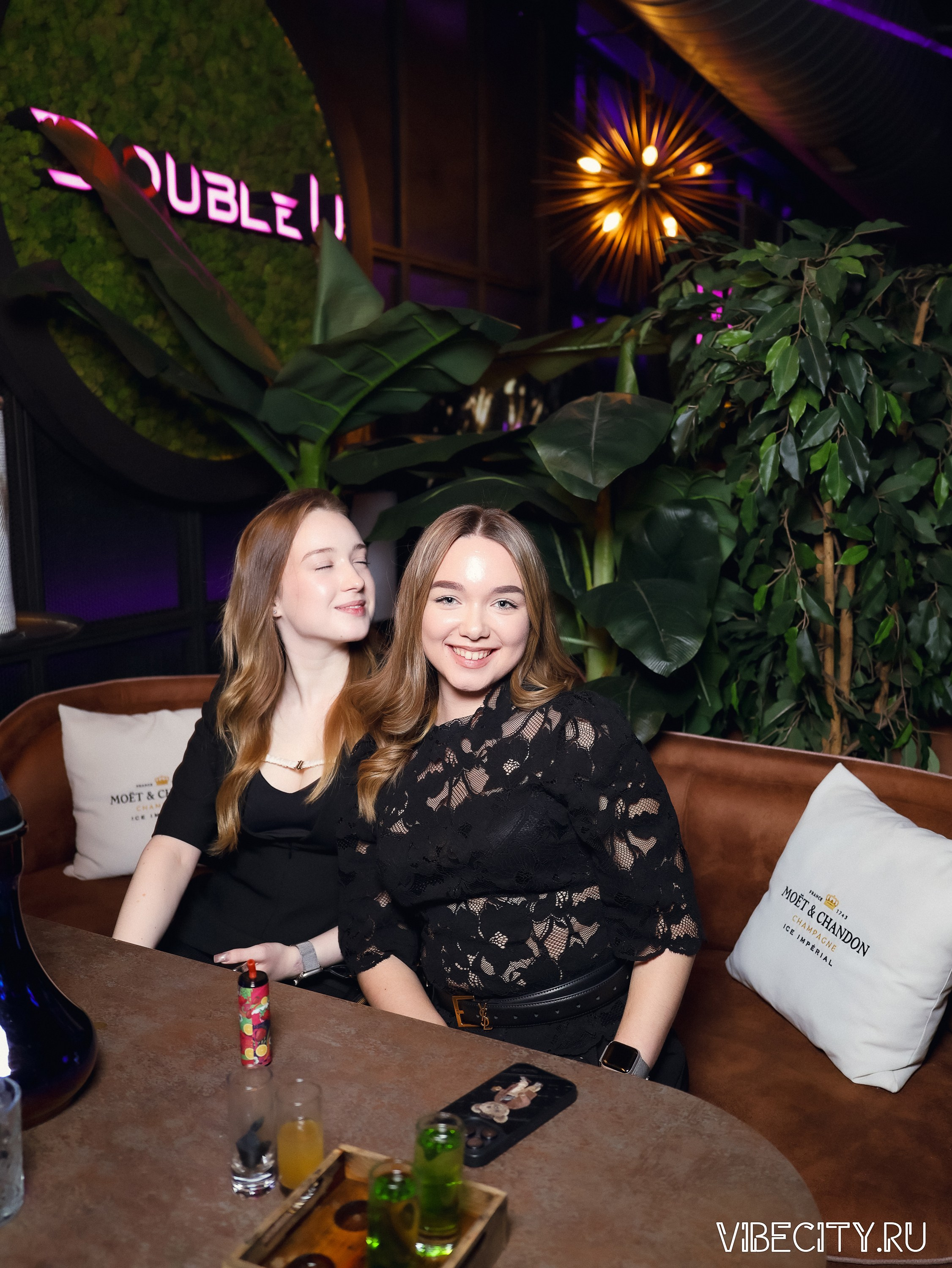 DOUBLE U. VIBECITY.RU Вайб Сити Ру Фоторепортажи Фотоотчеты Калининград