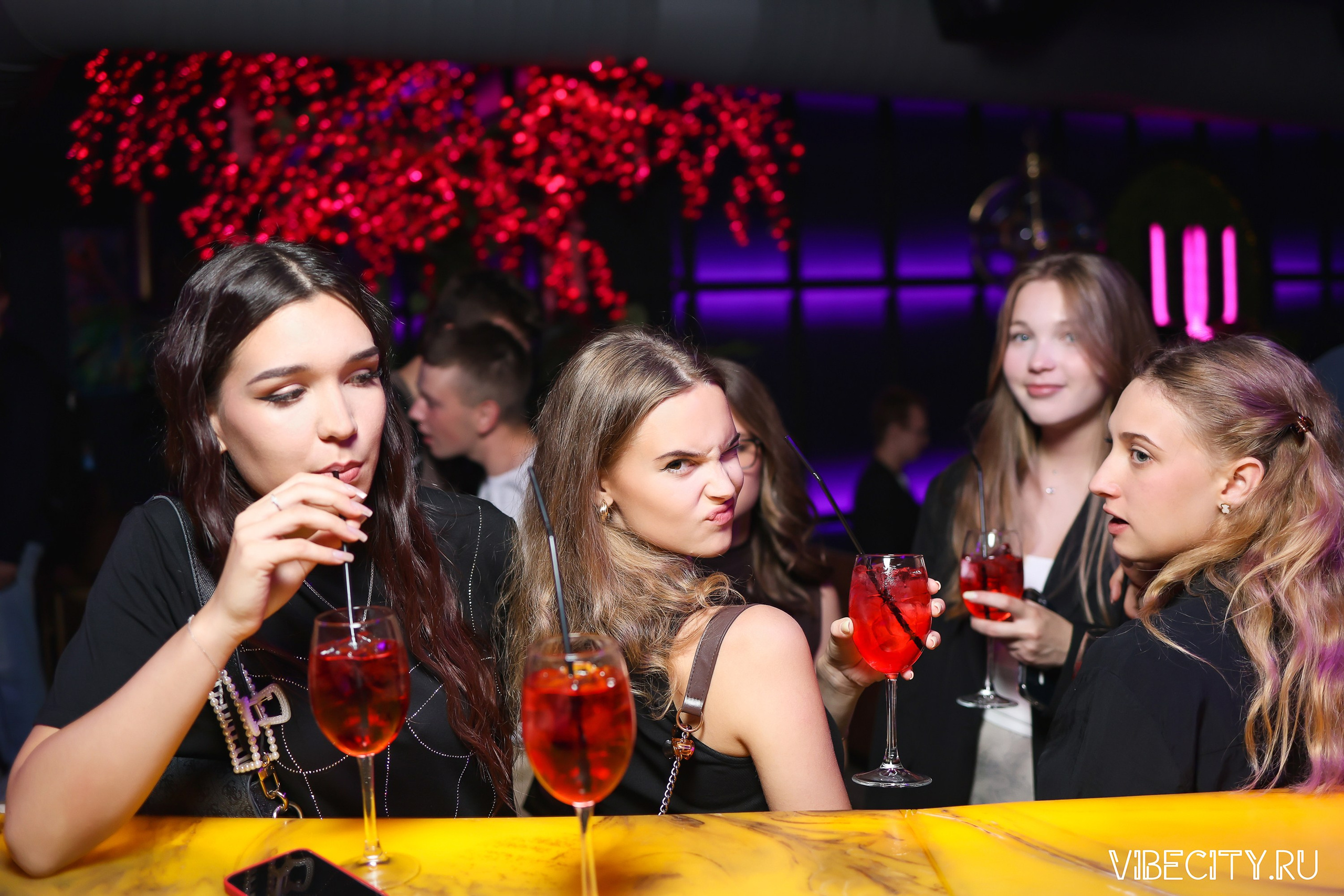 DOUBLE U. VIBECITY.RU Вайб Сити Ру Фоторепортажи Фотоотчеты Калининград