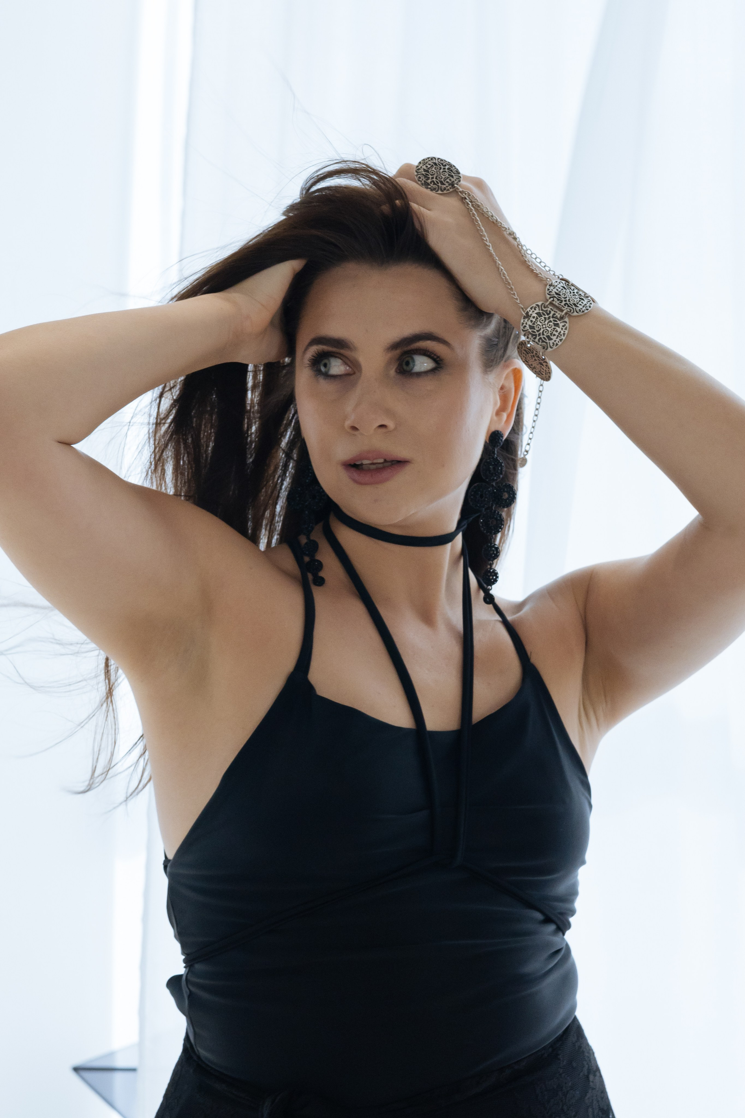 ЖЕНСКИЕ ПОРТРЕТЫ СТУДИЯ 2025. Фотограф Красноярск съемки лавстори, фотосессия в студии, портретная съемка, творческие фотосессии