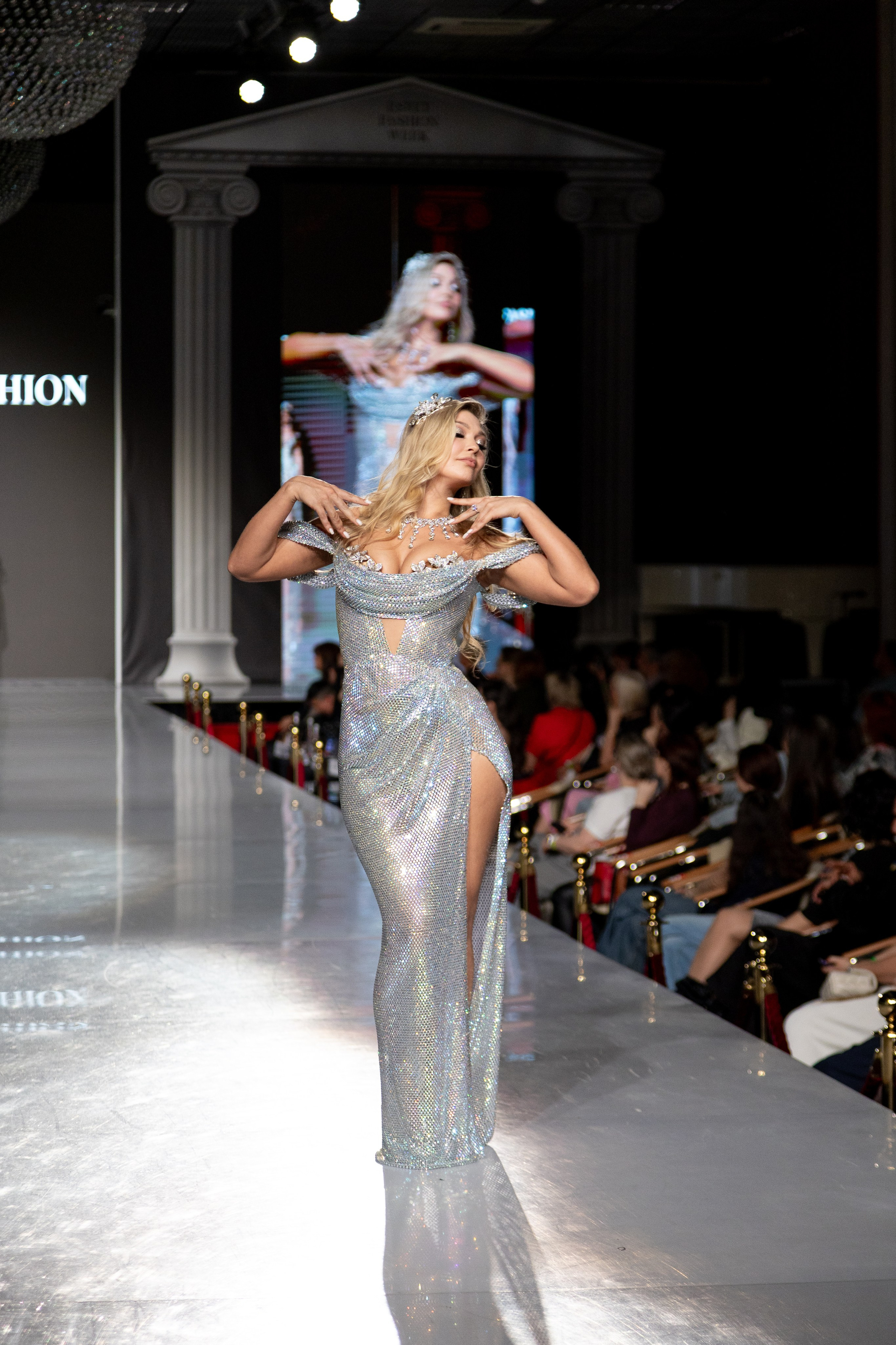 Estet Fashion — Ювелирная неделя моды. Photographer Alexander Lyakhov