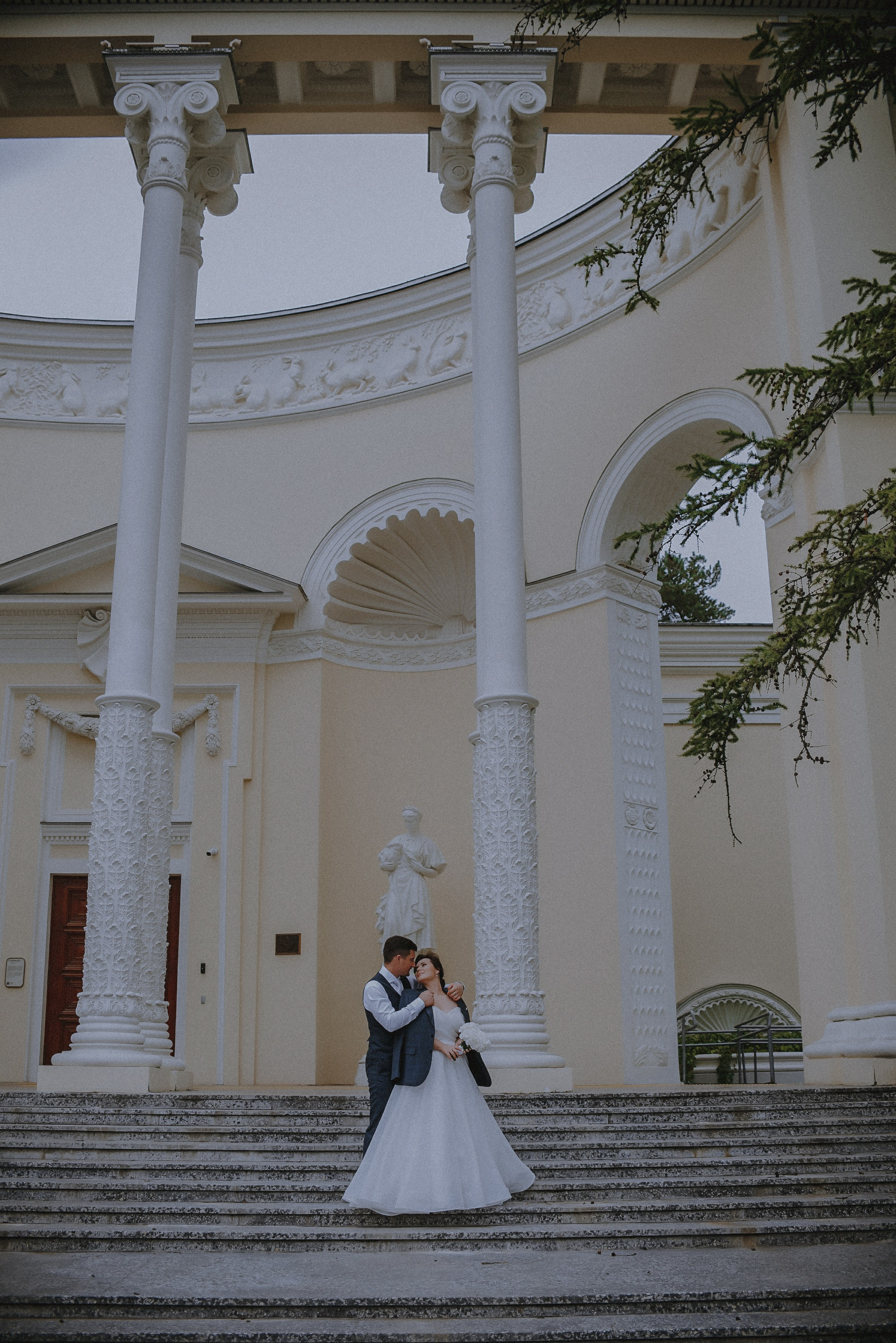 Love.com: Главная страница нашего счастья. Свадебный и семейный фотограф в Москве Сажина Кристина КиМ. Свадебный оператор в Москве Сажин Максим