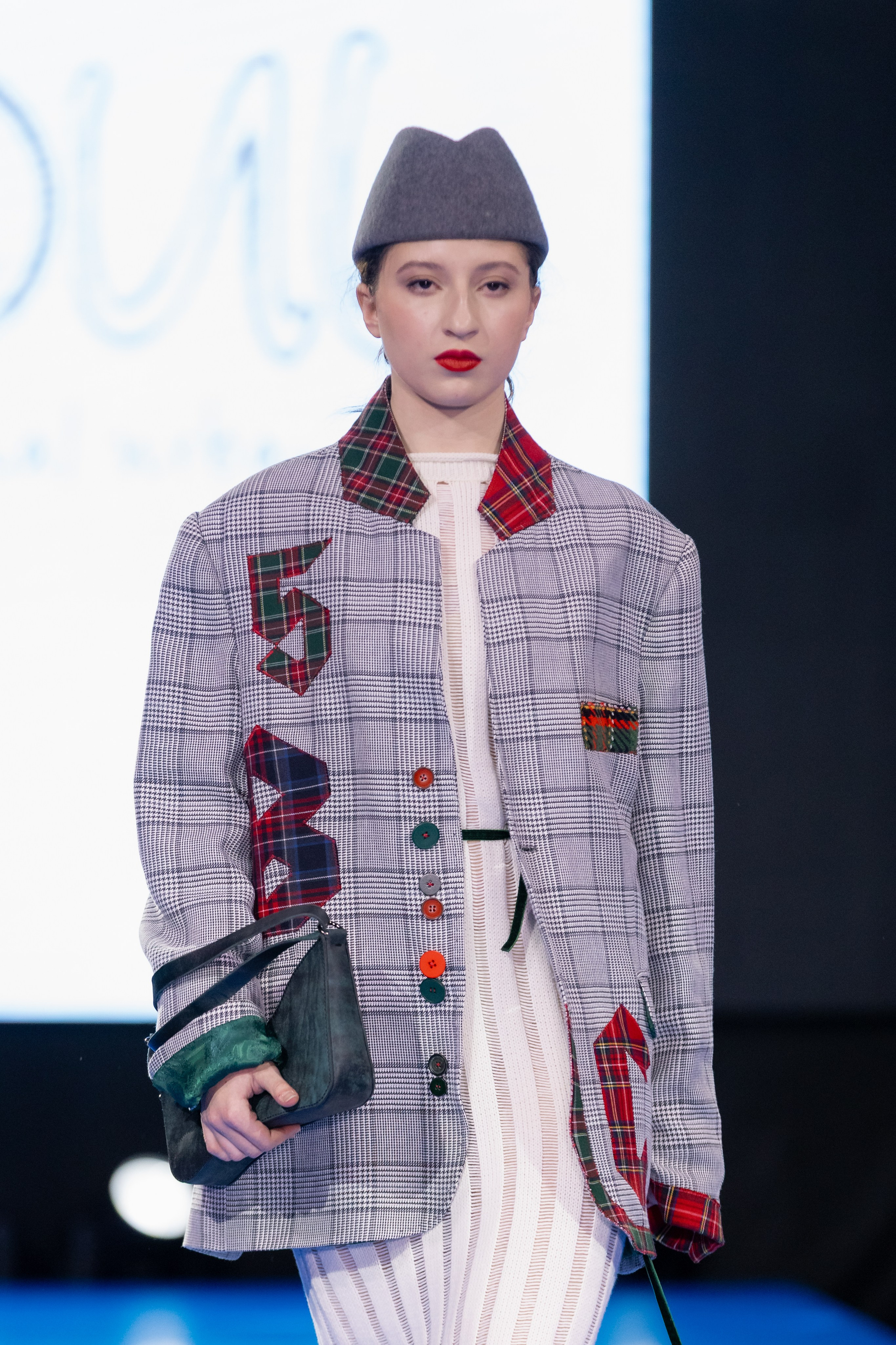 Подиум Volga Fashion Show 2025 в Ростове-на-Дону. Фотограф в Ростов-на-Дону Виктория Савчук