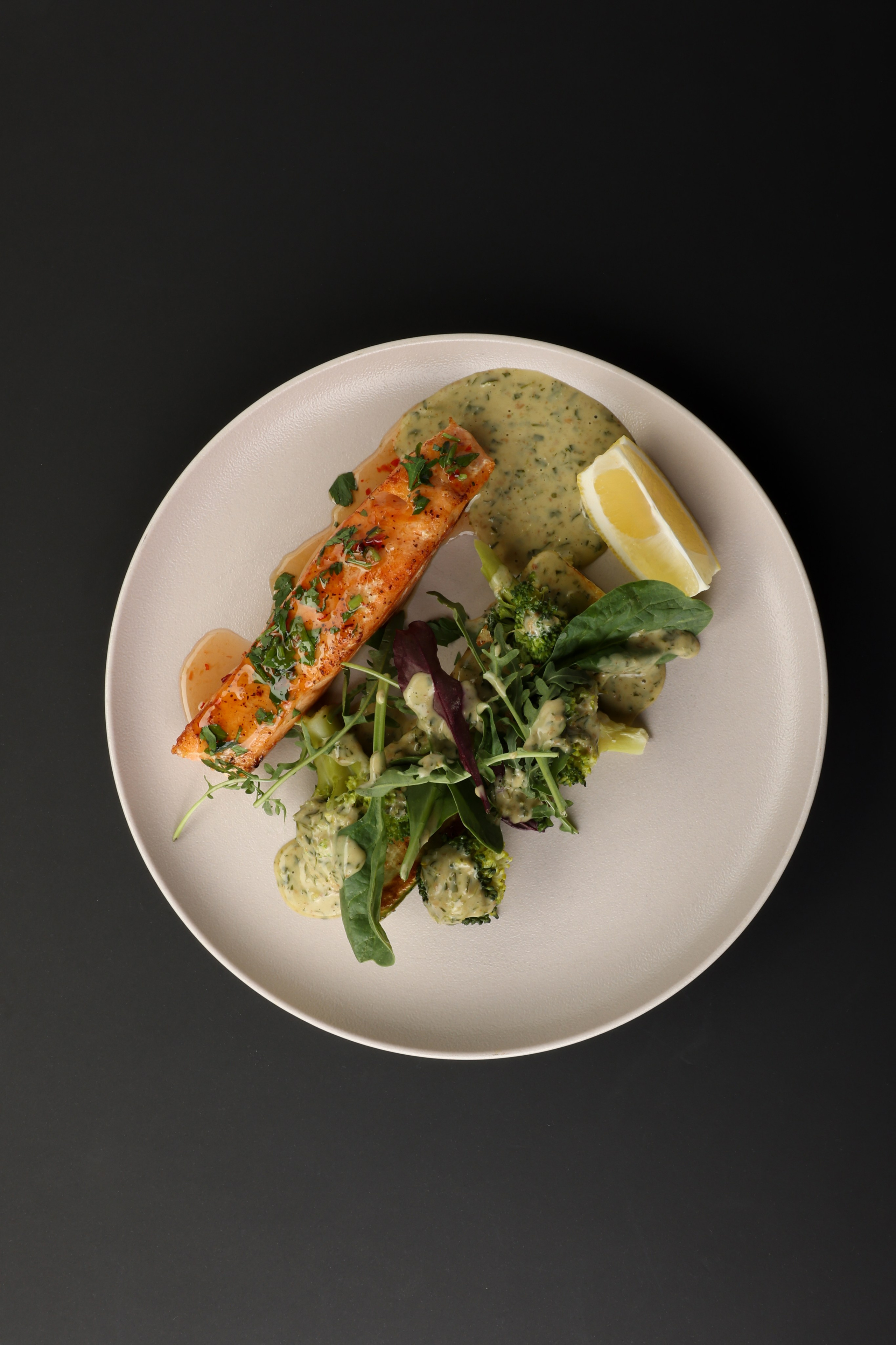 APPLEMANIA. Фотограф Самира Абдуллаева