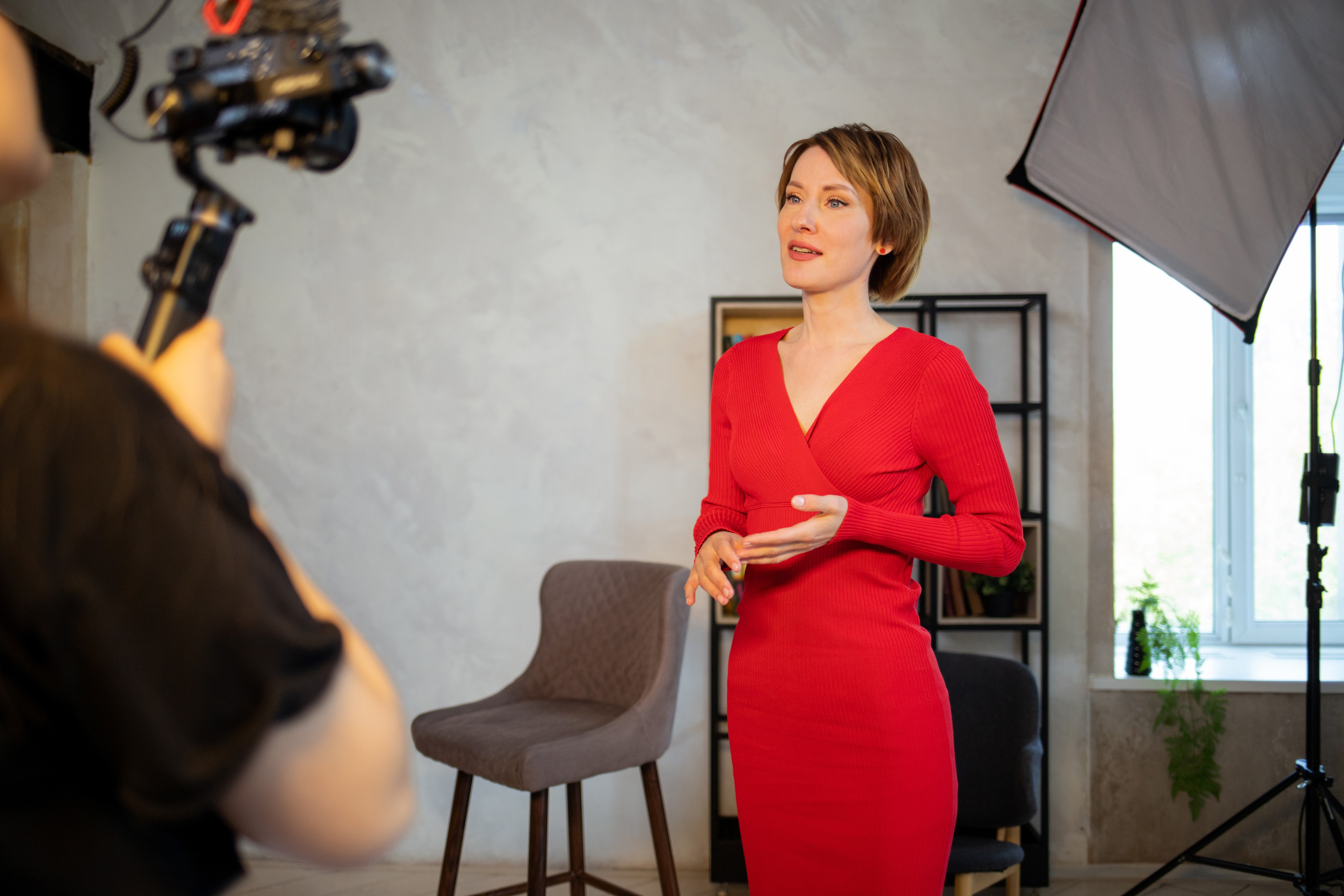 Background. Photographer Alina Skitovich