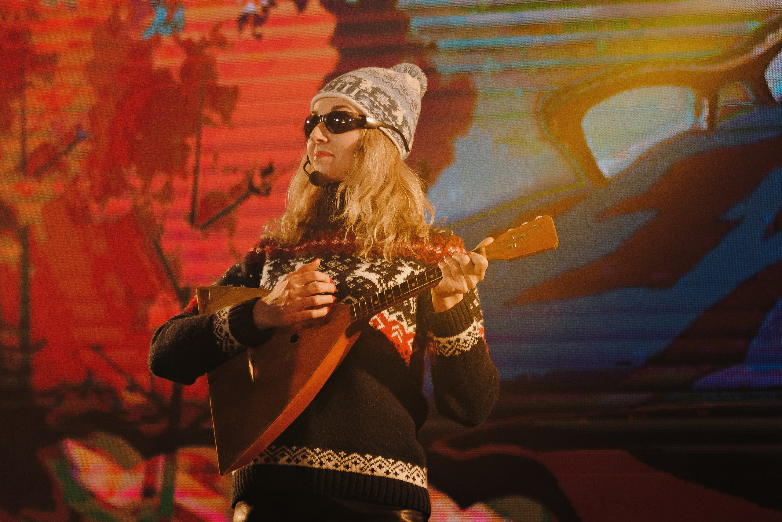 СПЕКТАКЛЬ «ВОЛШЕБНЫЕ ОЧКИ» ОПТИК-ЦЕНТР. Репортажный фотограф Зуев Роман г. Челябинск