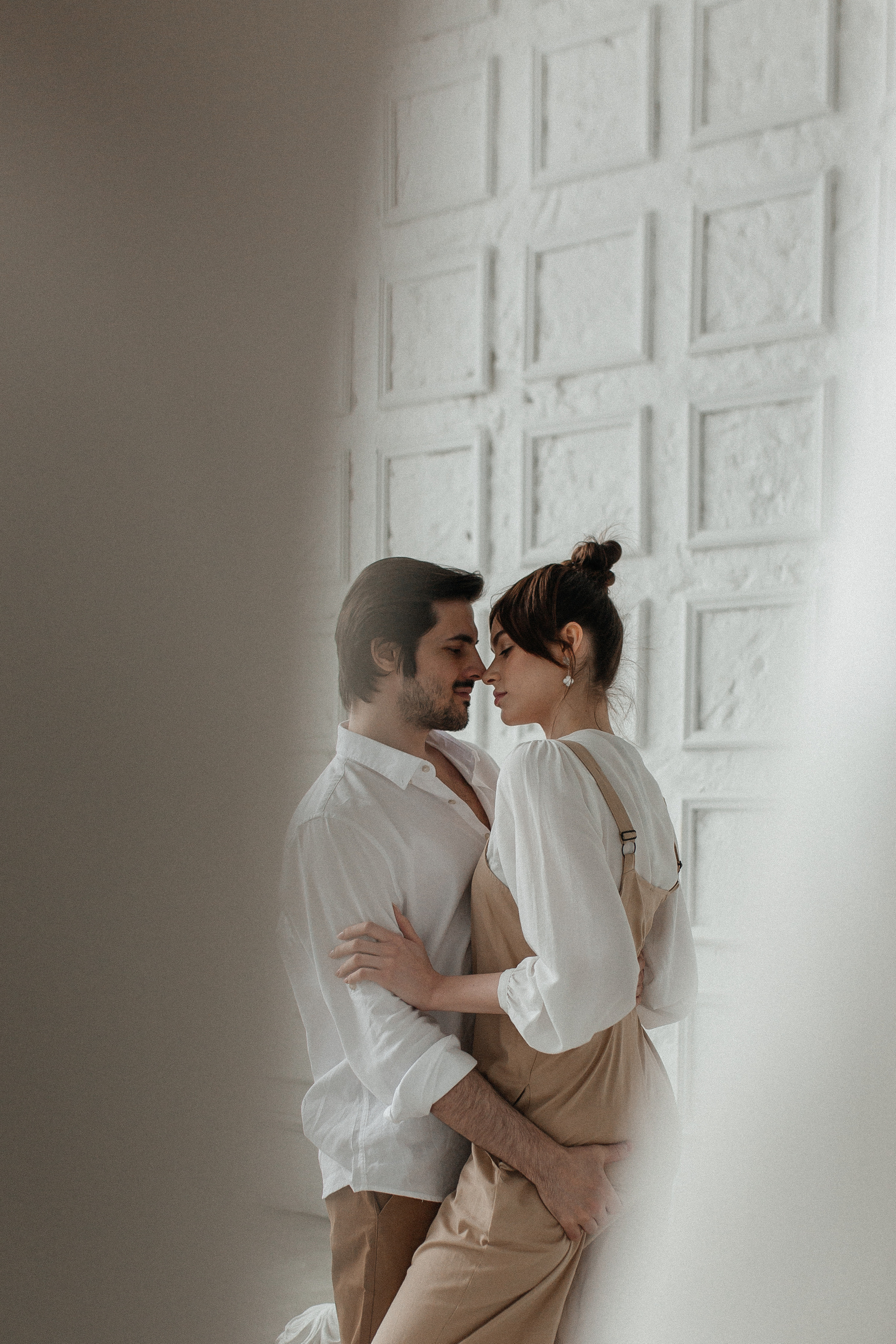 Фотосессия в студии для двоих. Фото Радости. Свадебный и семейный фотограф в Москве Юлия Самойлова