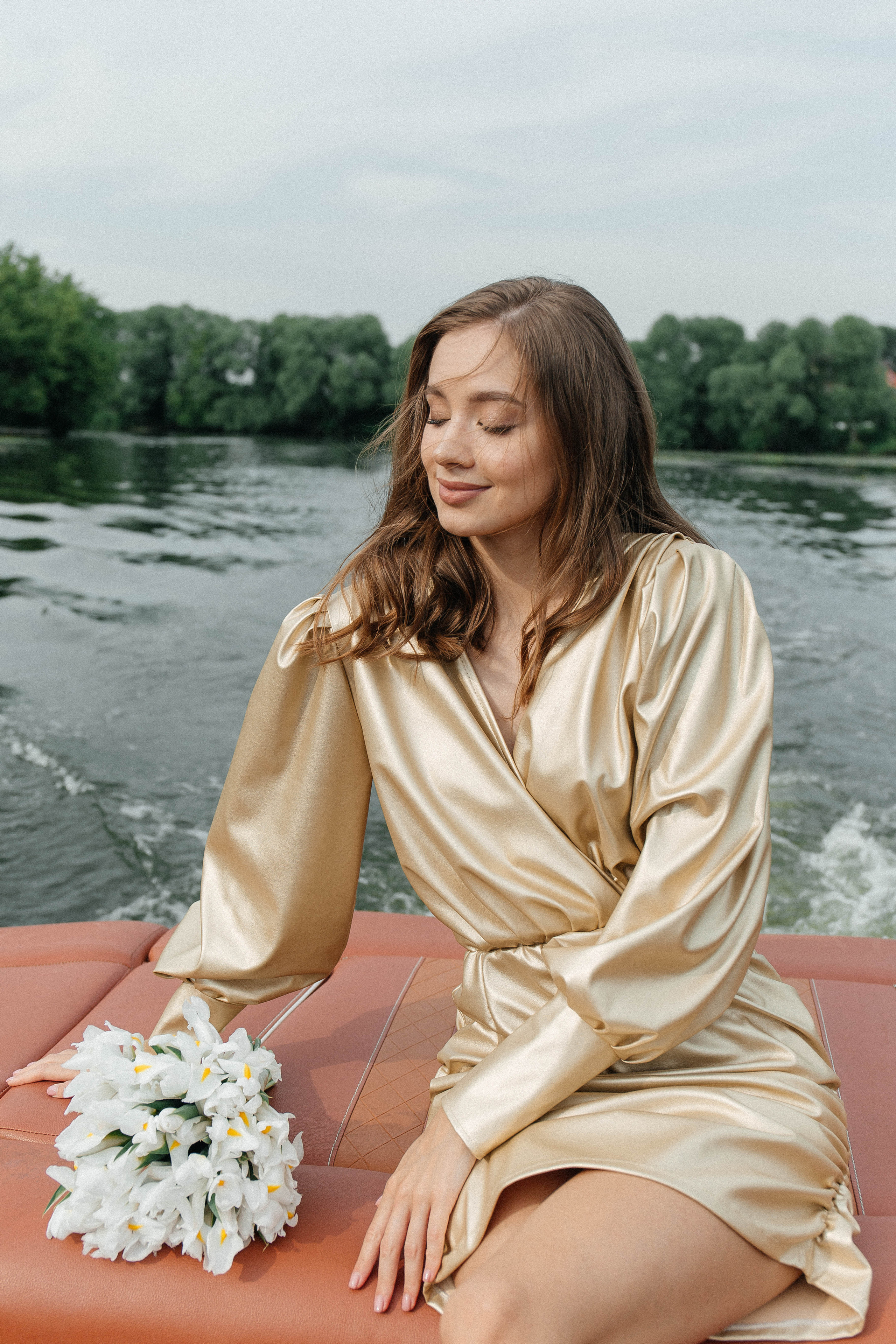 Свадьба на катере. Фото Радости. Свадебный и семейный фотограф в Москве Юлия Самойлова
