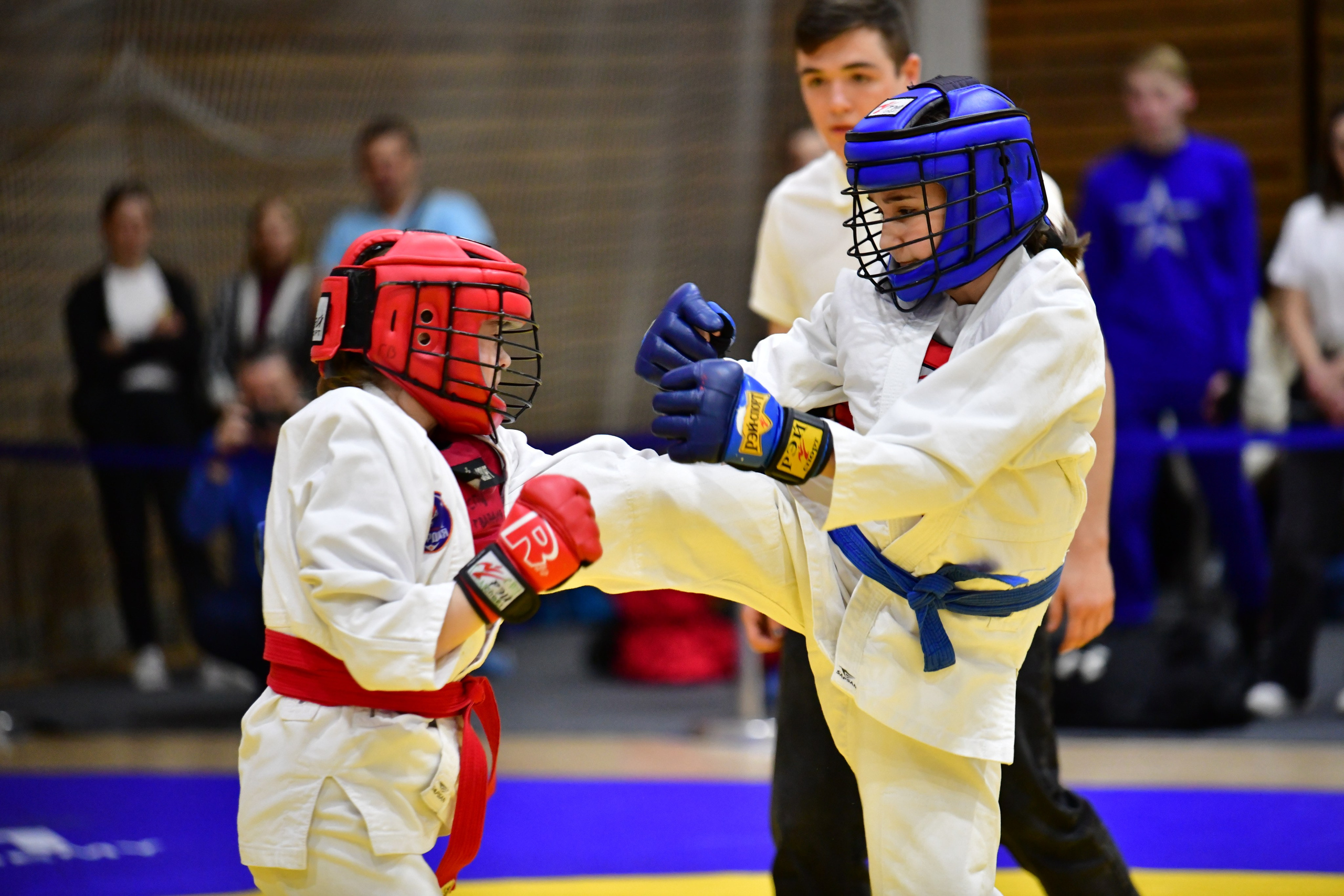 АРБ. Фестиваль, посвященный дню снятия блокады Ленинграда. Фото детских спортивных мероприятий и всякое интересное через объектив