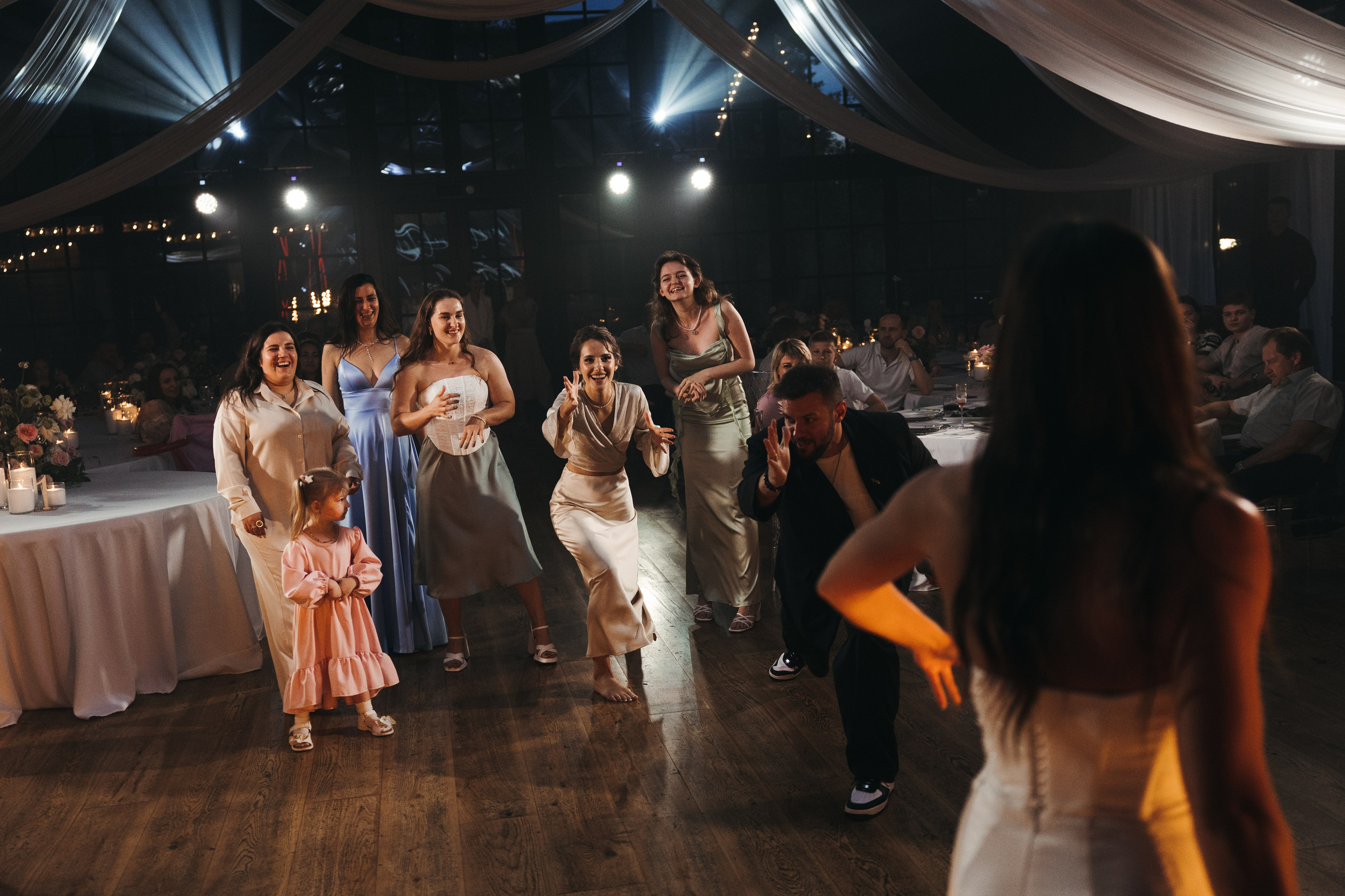 Свадебная съемка в Яхт-клубе SkyRiver, свадебная съемка в Яхт-клубе Скай Ривер. Свадебный фотограф Москва Анастасия Храмова