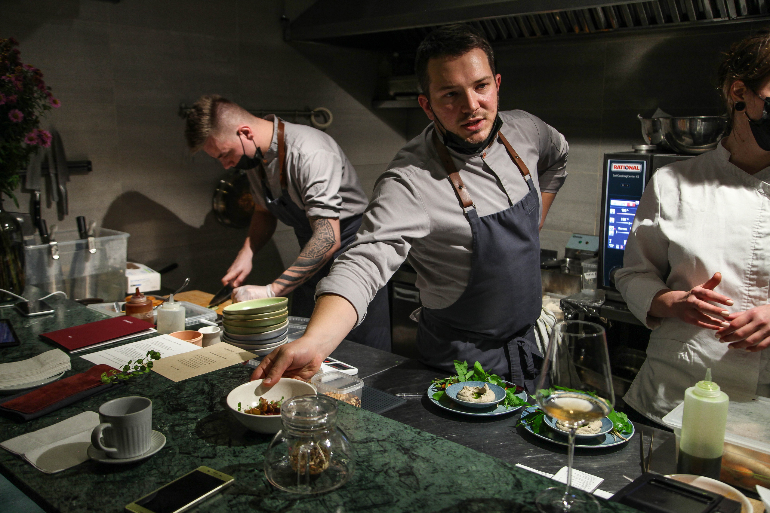 Ресторан Commons | Репортаж ужина с Викторией Мосиной. Фуд-фотограф и видеограф из Петербурга