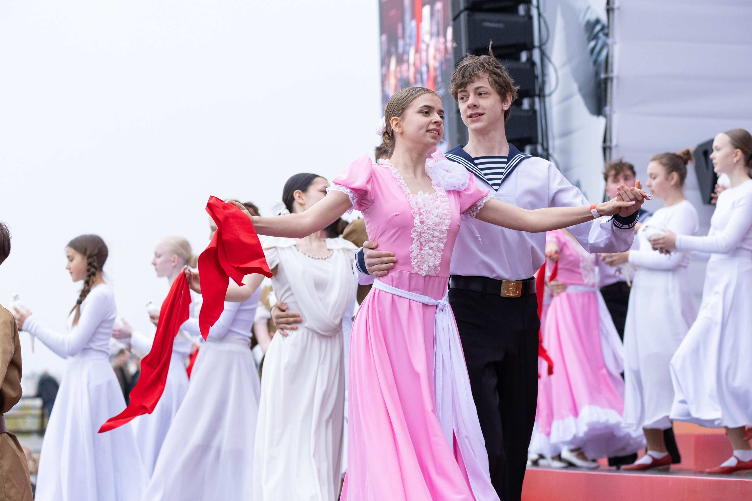 9 мая, выступления 2025 г. Олег Катакинов| Репортажный фотограф в городе у моря (Владивосток)