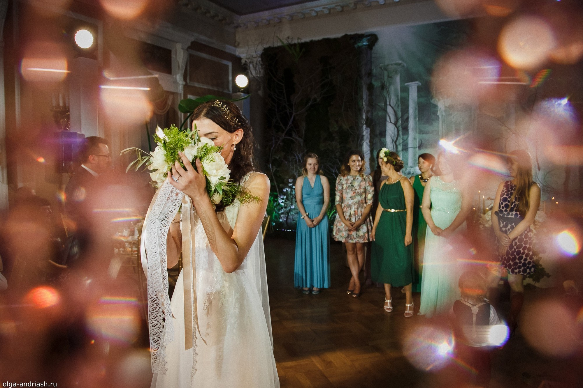 Вечерняя выездная регистрация. Семейный, портретный и свадебный фотограф в Санкт-Петербурге и Москве