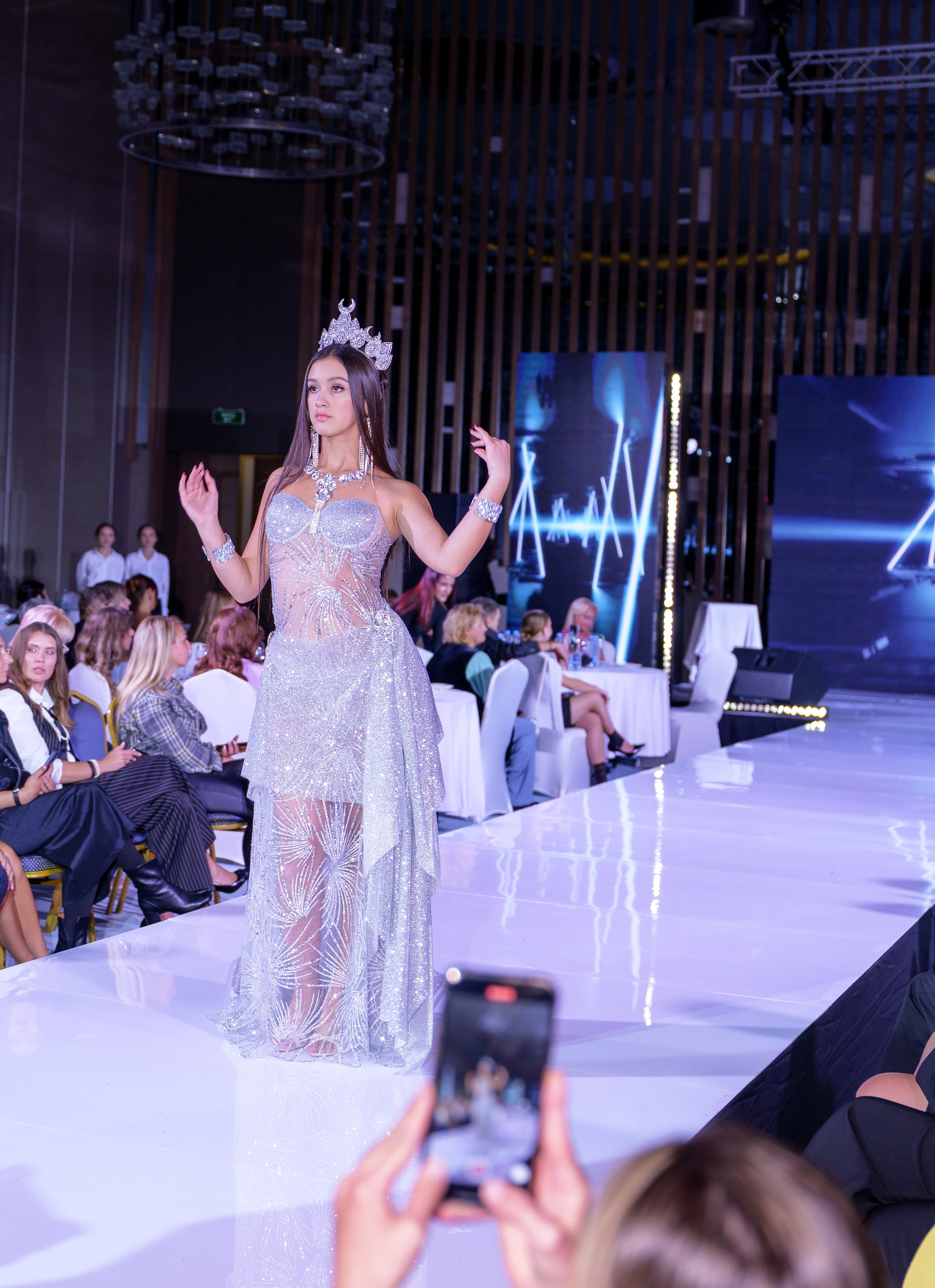 BITVA BRENDOV -модный показ. Сайт фотограф в Керчи Кислый Юрий