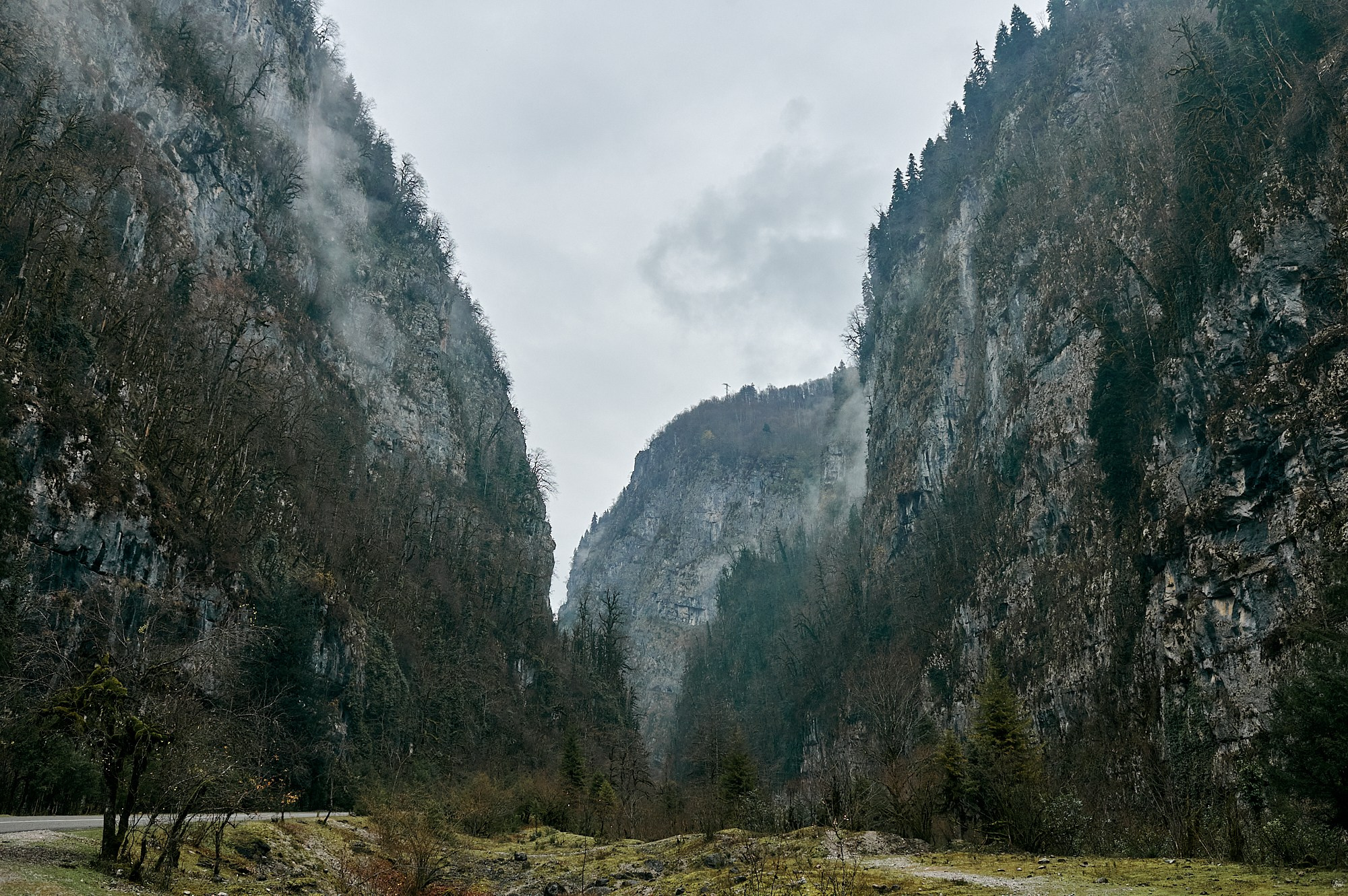 Озеро Рица, Абхазия. Декабрь 2024. Фотографии отовсюду и обо всем