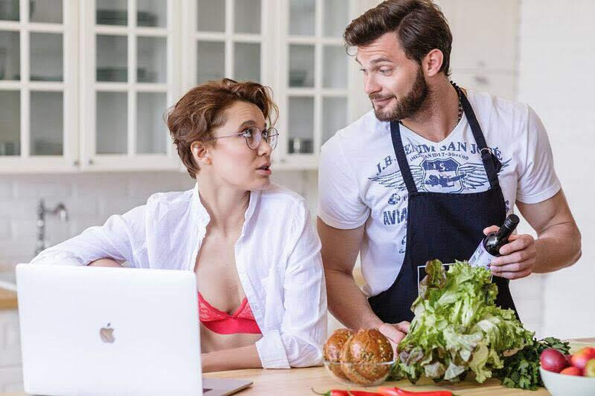 Портфолио парня модели. Продакшен г. Москва съемка мужской одежды, мужские модели, фото и видео, организация под ключ