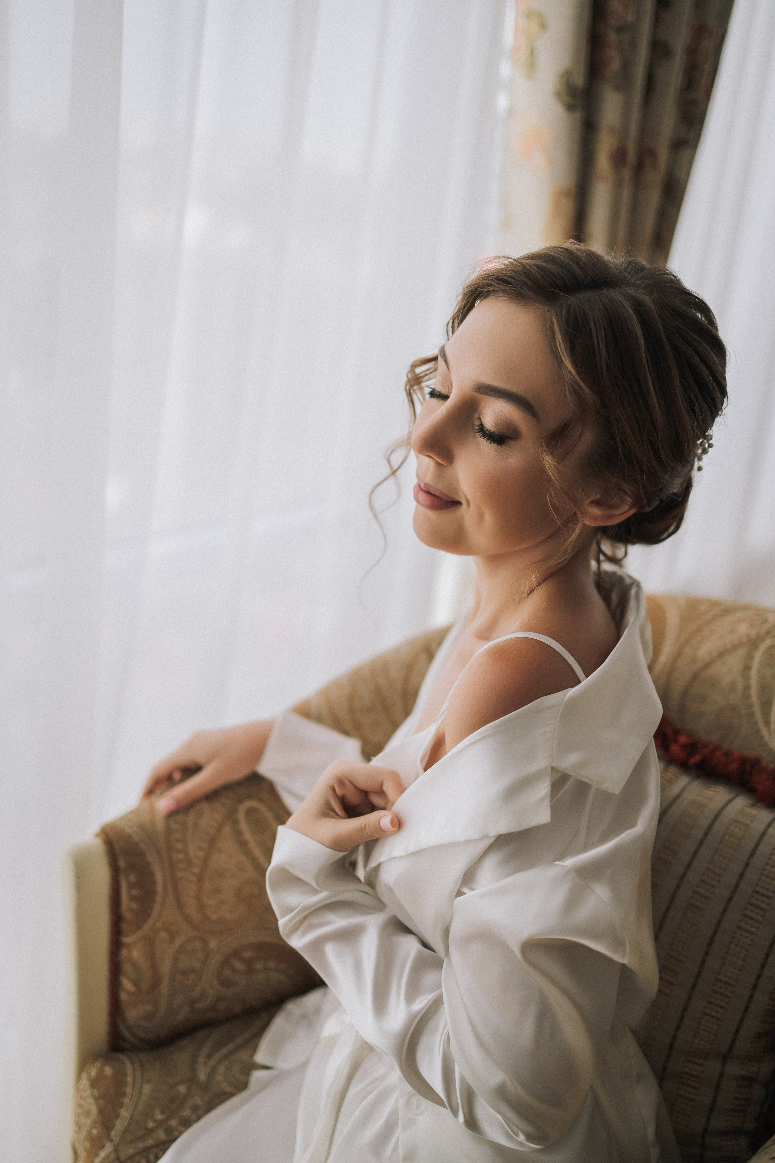 Свадебная прогулка Екатерины и Евгения. Свадебная фотография. Арина Рубах