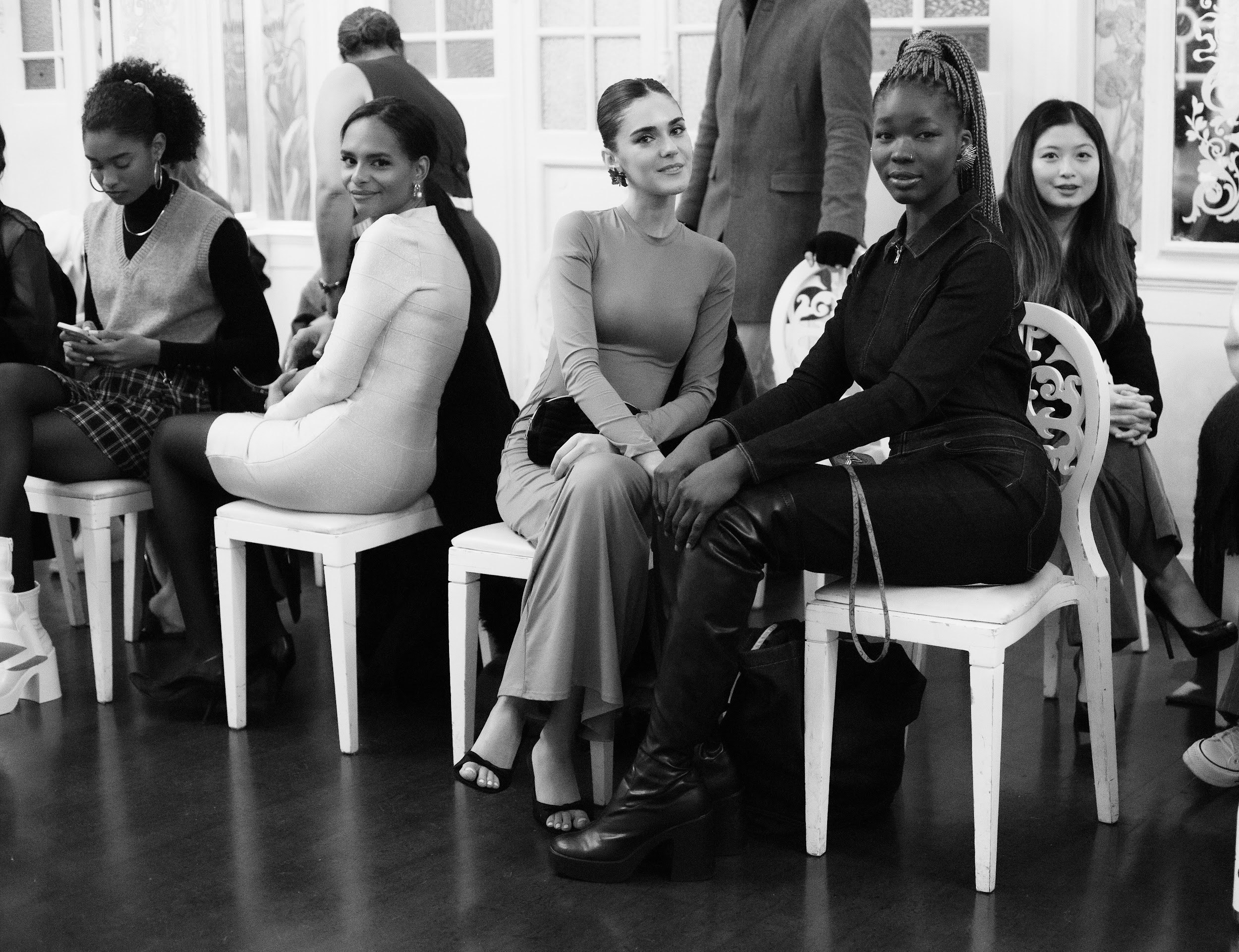 28/11/2023 «Saison Des Pommes», Париж. Журнал Камергер