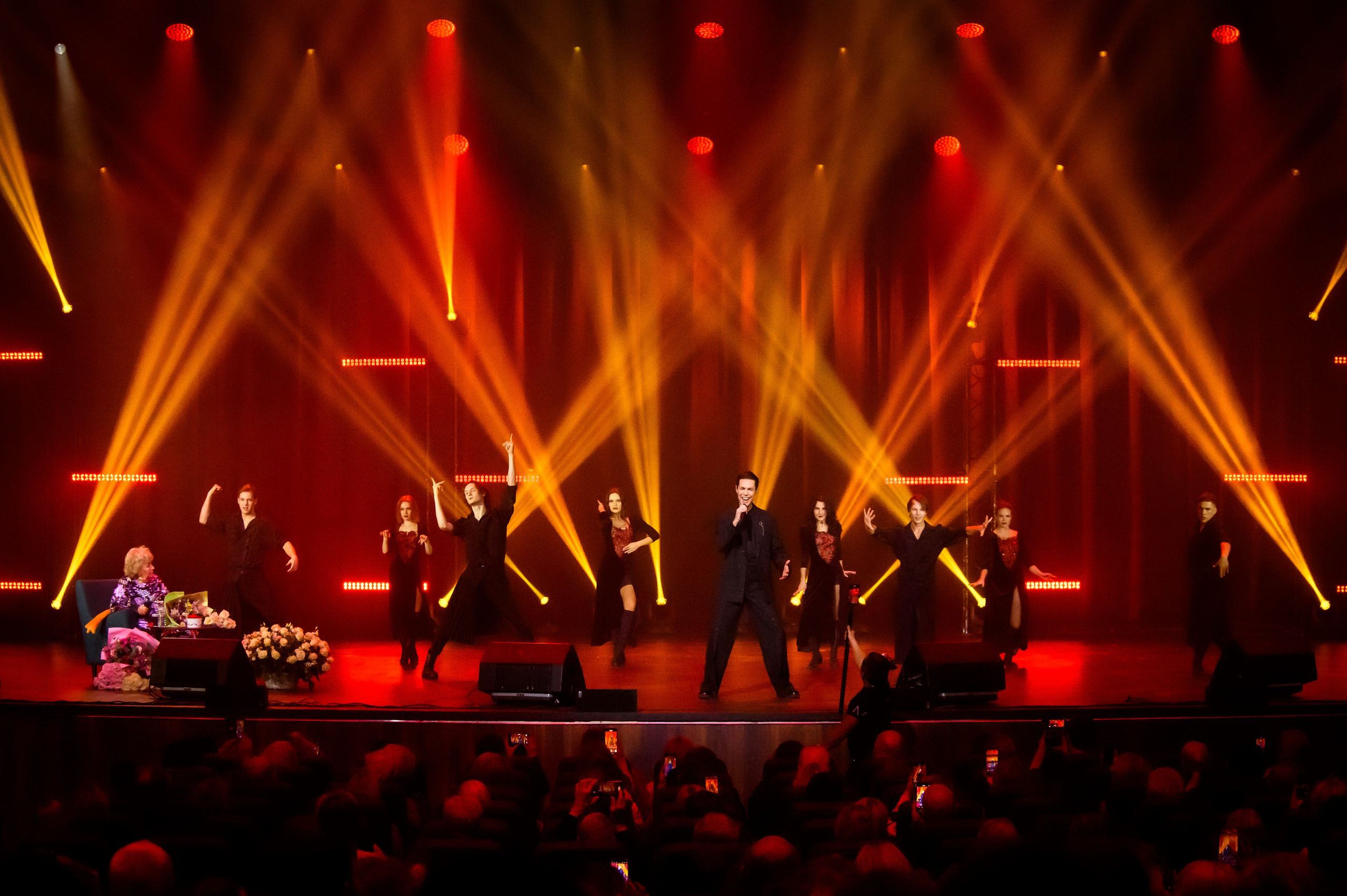 Лариса Рубальская — КЗ «Москва», Остров мечты. Бренд-фотограф для экспертов и блогеров в Москве Влада Горбовская