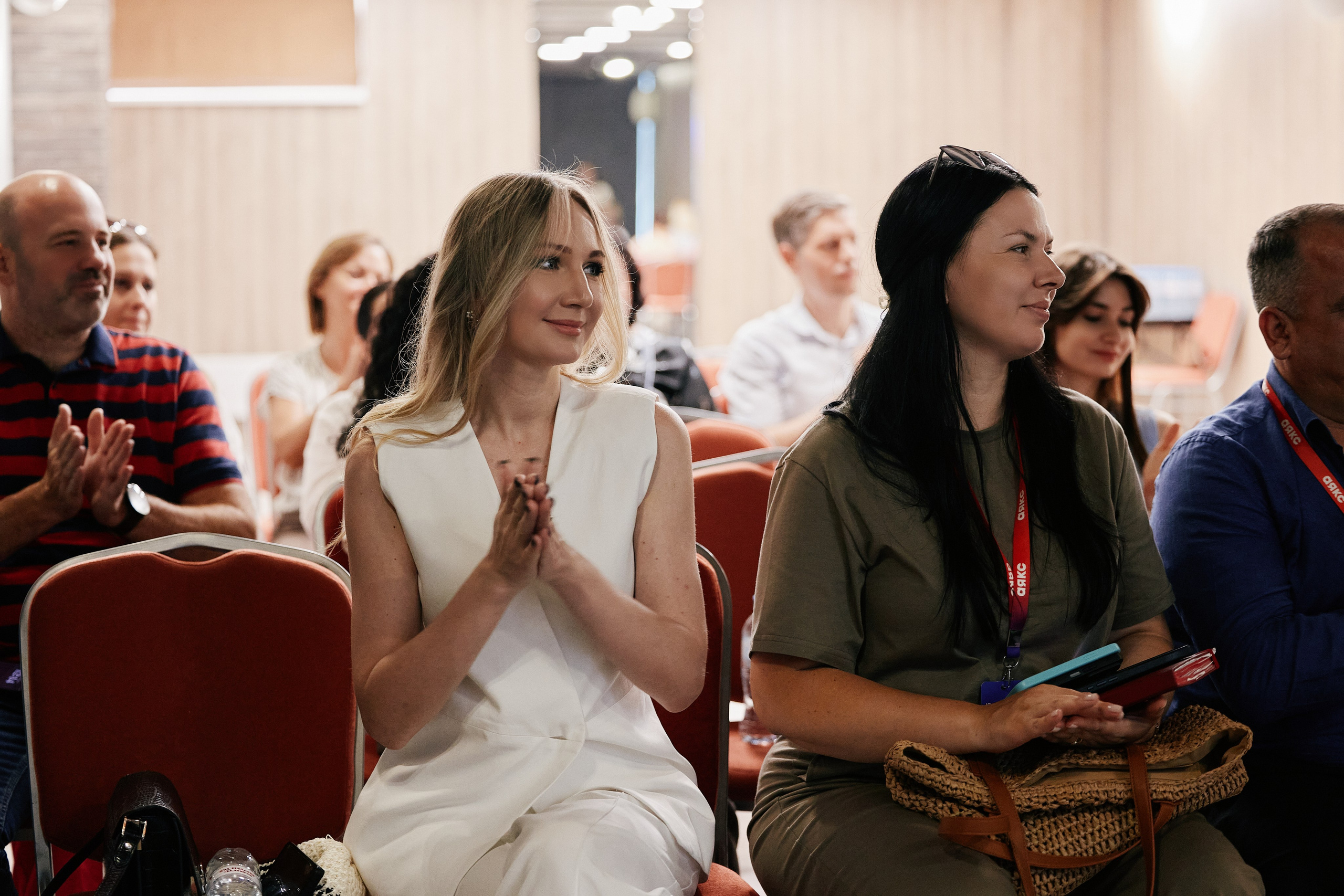 LEVEL в Crowne Plaza 25.07. Свадебный репортажный фотограф краснодар максим дремов дрёмов фотосессия студия цена