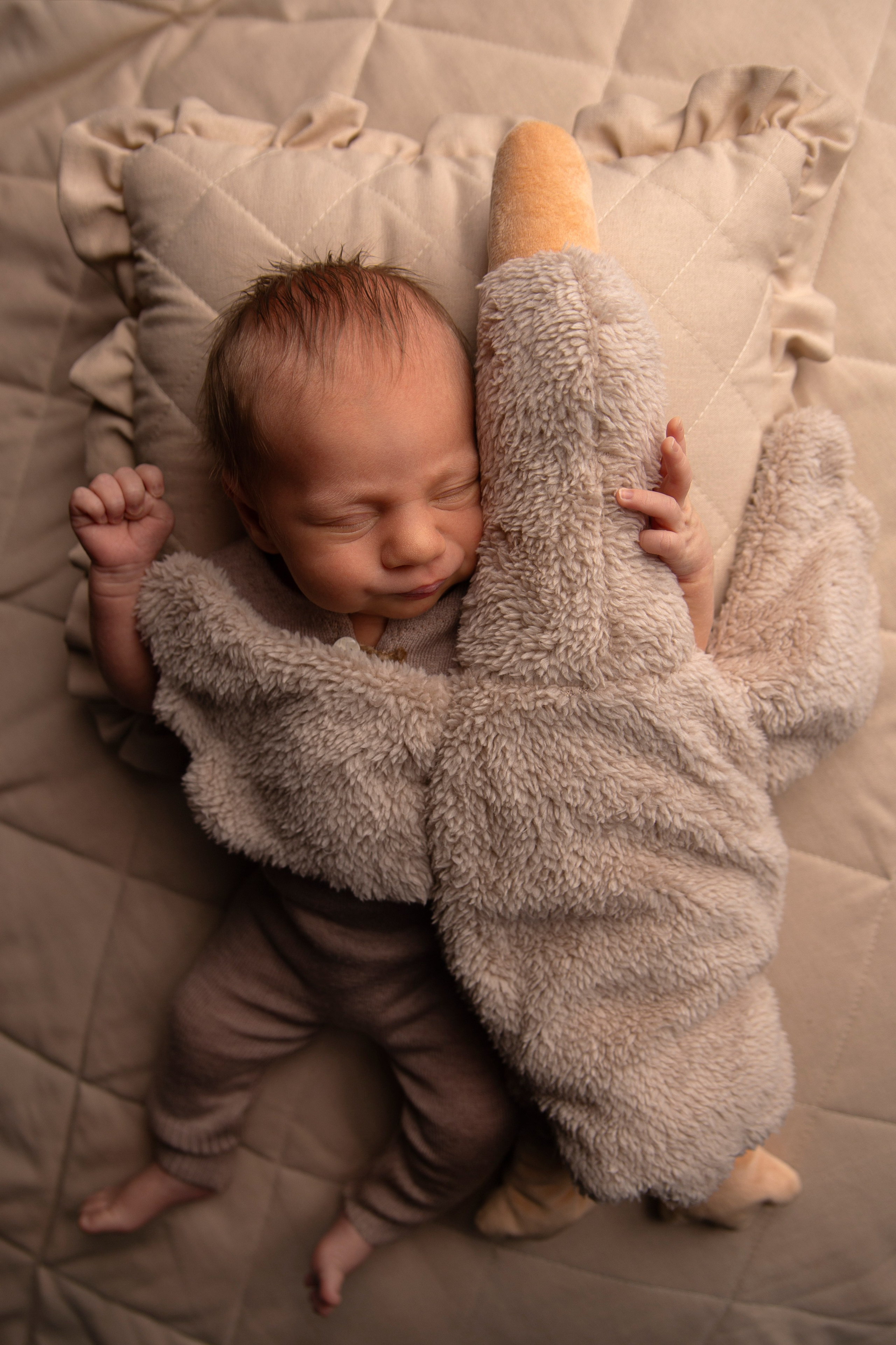 Новорожденные малыши. Фотограф Елена Зуйкова