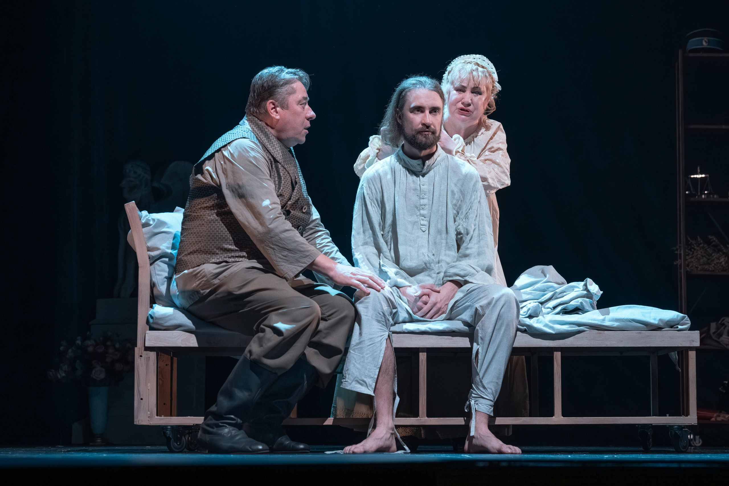 Театр Роста: Отцы и Дети. Сайт фотографа Сергея Абрамова