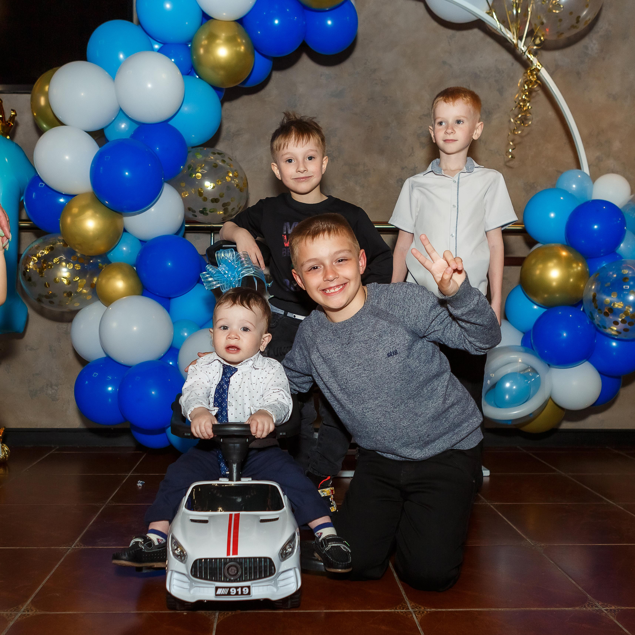 Давиду 1 годик. Детский, семейный фотограф в Южно-Сахалинске, Невельске и Холмске