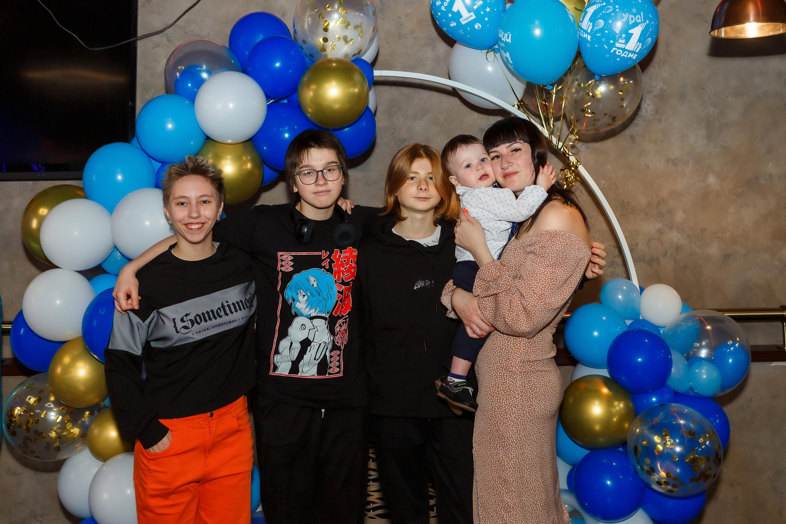 Давиду 1 годик. Детский, семейный фотограф в Южно-Сахалинске, Невельске и Холмске