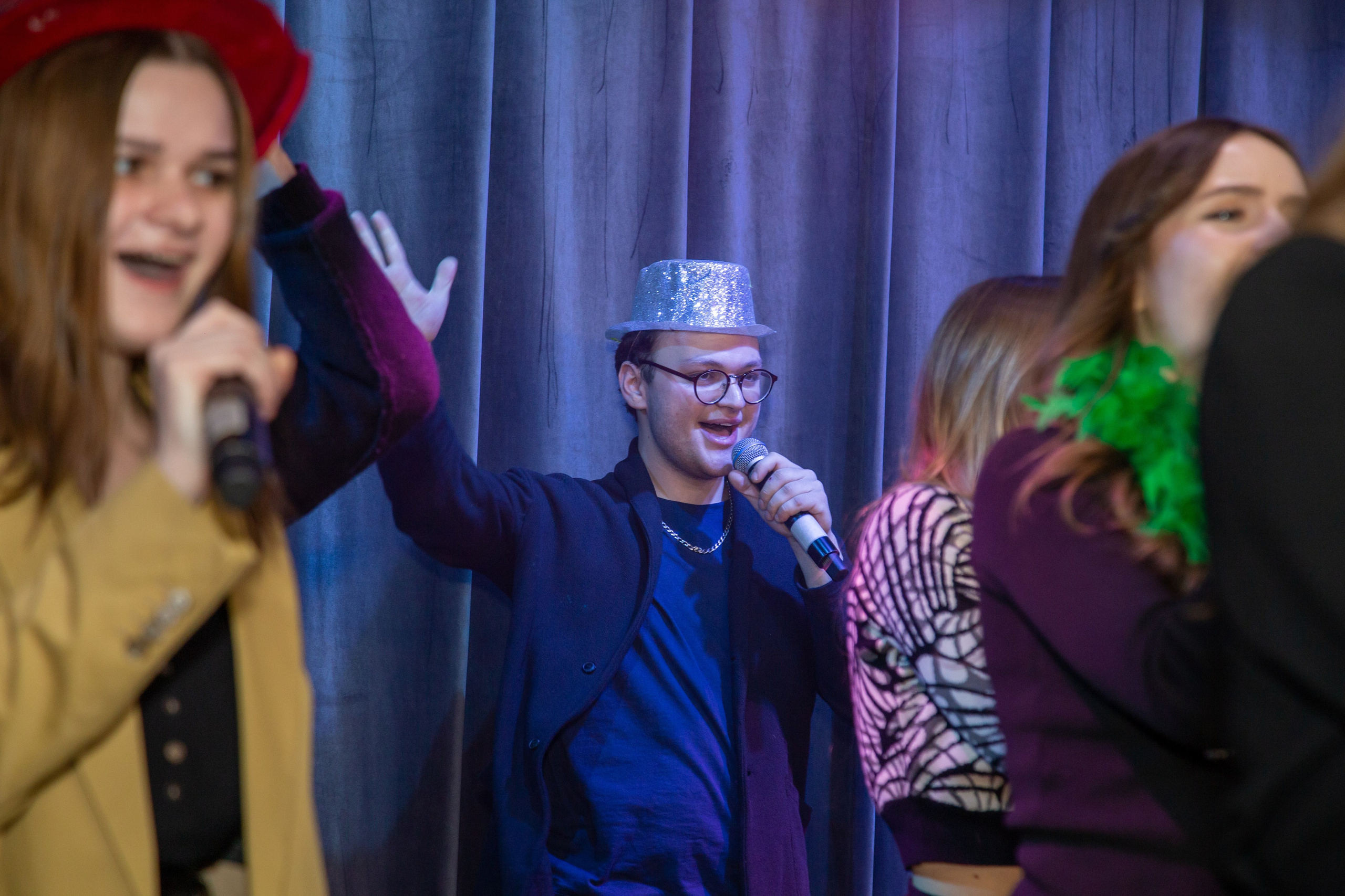 Репортажная съёмка для Домисольки на новый год. «Студия DRONAVT`s» — видеосъёмка и фотография г. Москва