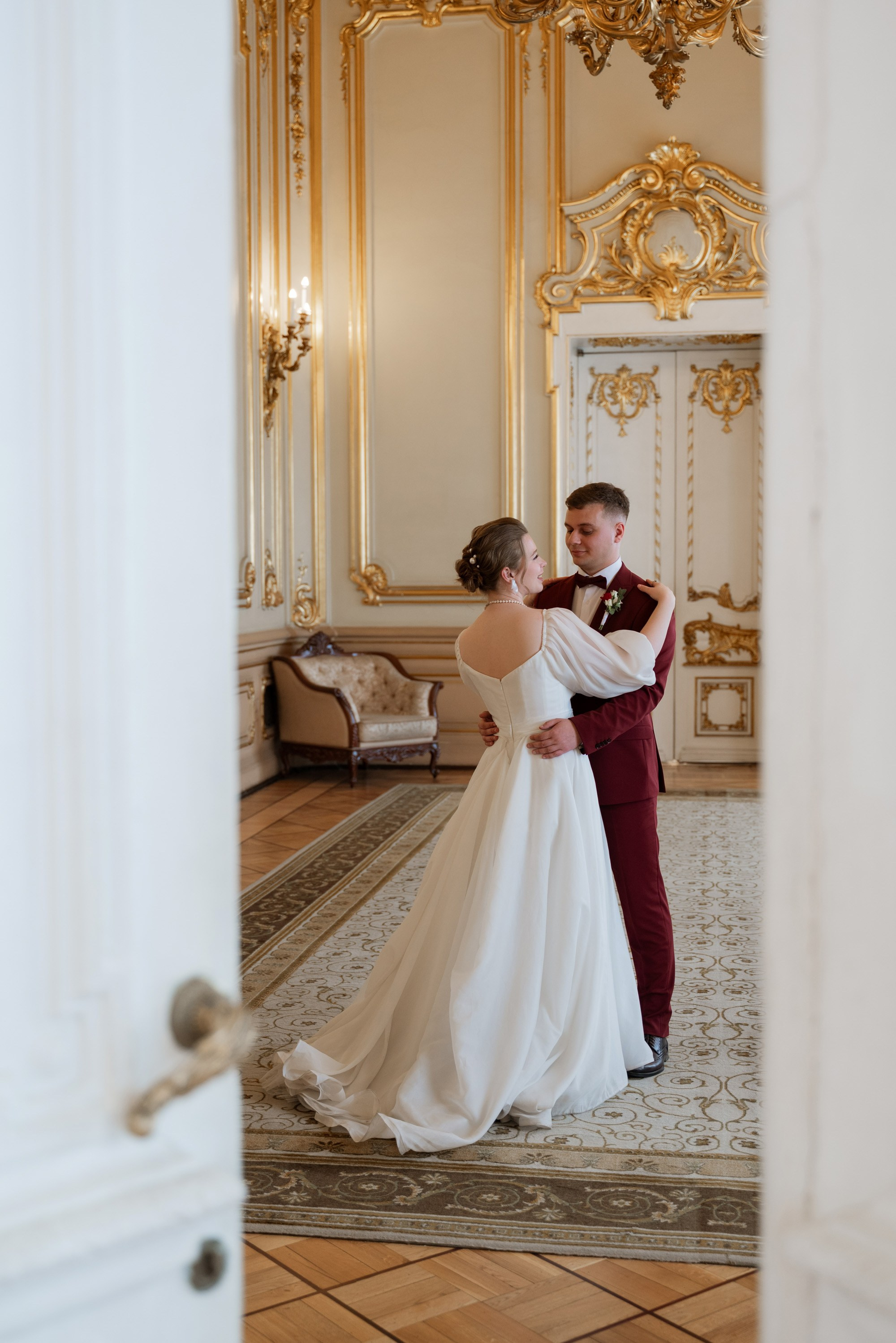 Егор и Елена | 02.06.24. Свадебный фотограф в Санкт-Петербурге Владислава Тюльпина