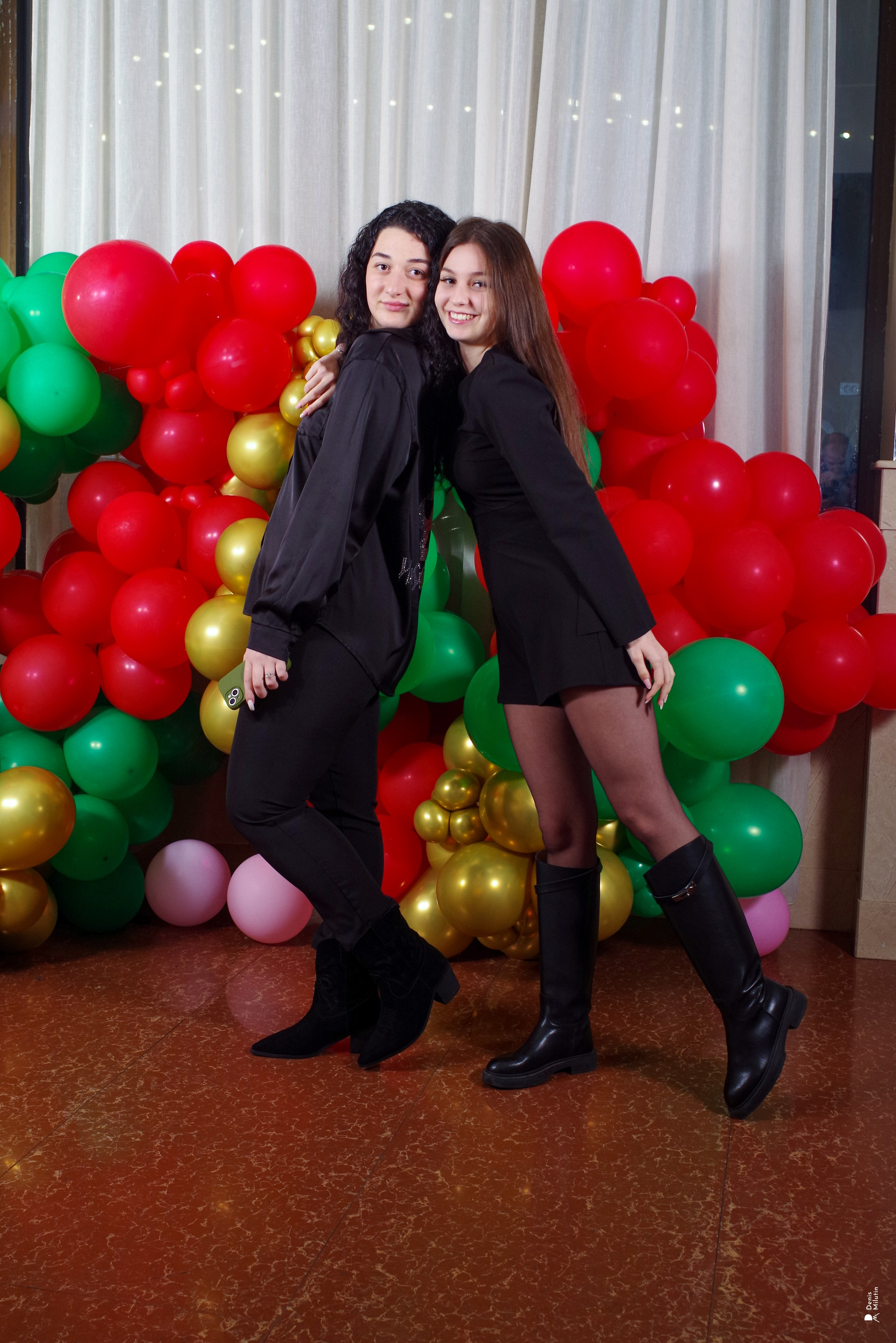 English Versale. Портретный фотограф Денис Милютин