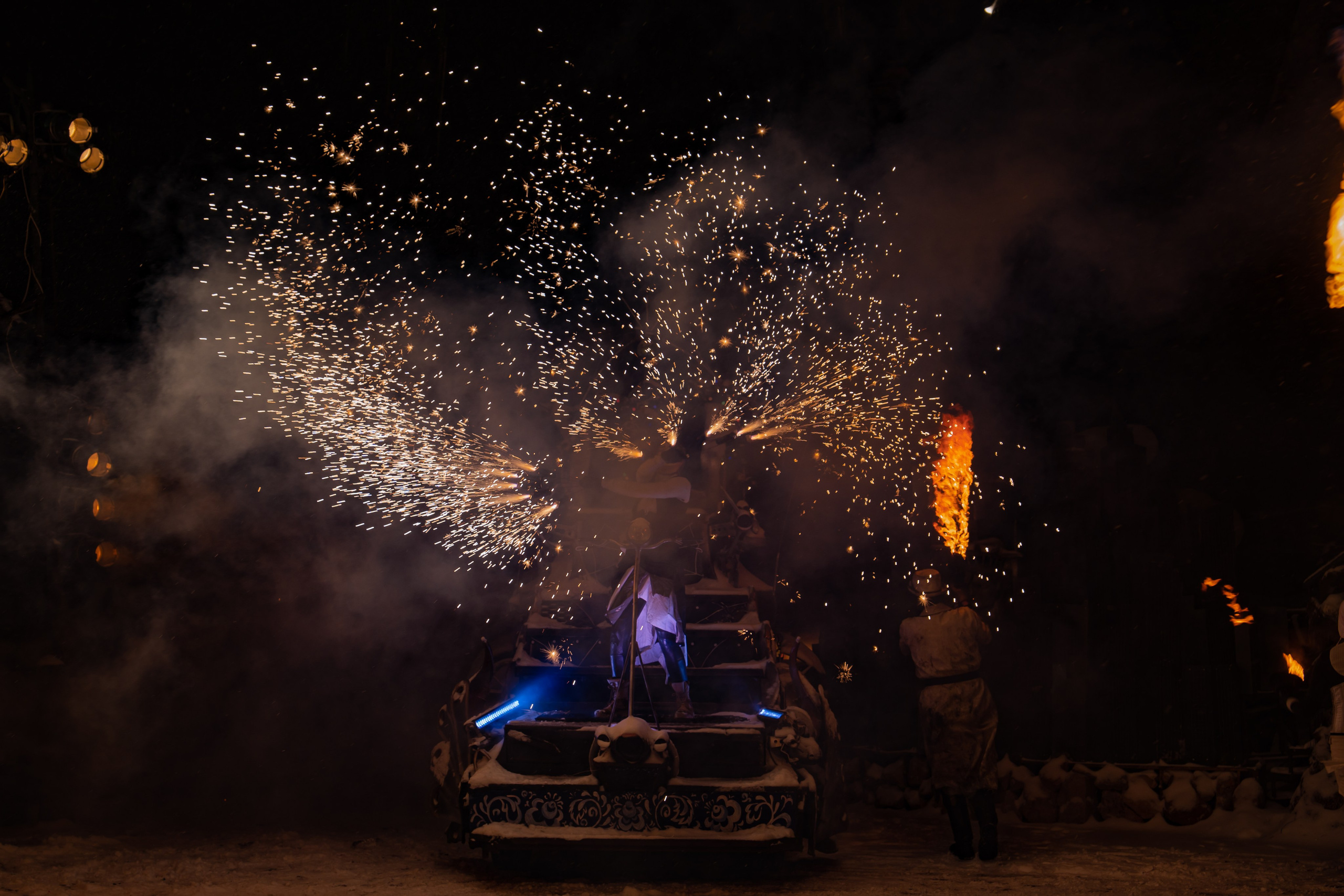 Новогодняя сказка в Байк Центре «Ночные Волки». Крамер Юлиана детский и семейный фотограф