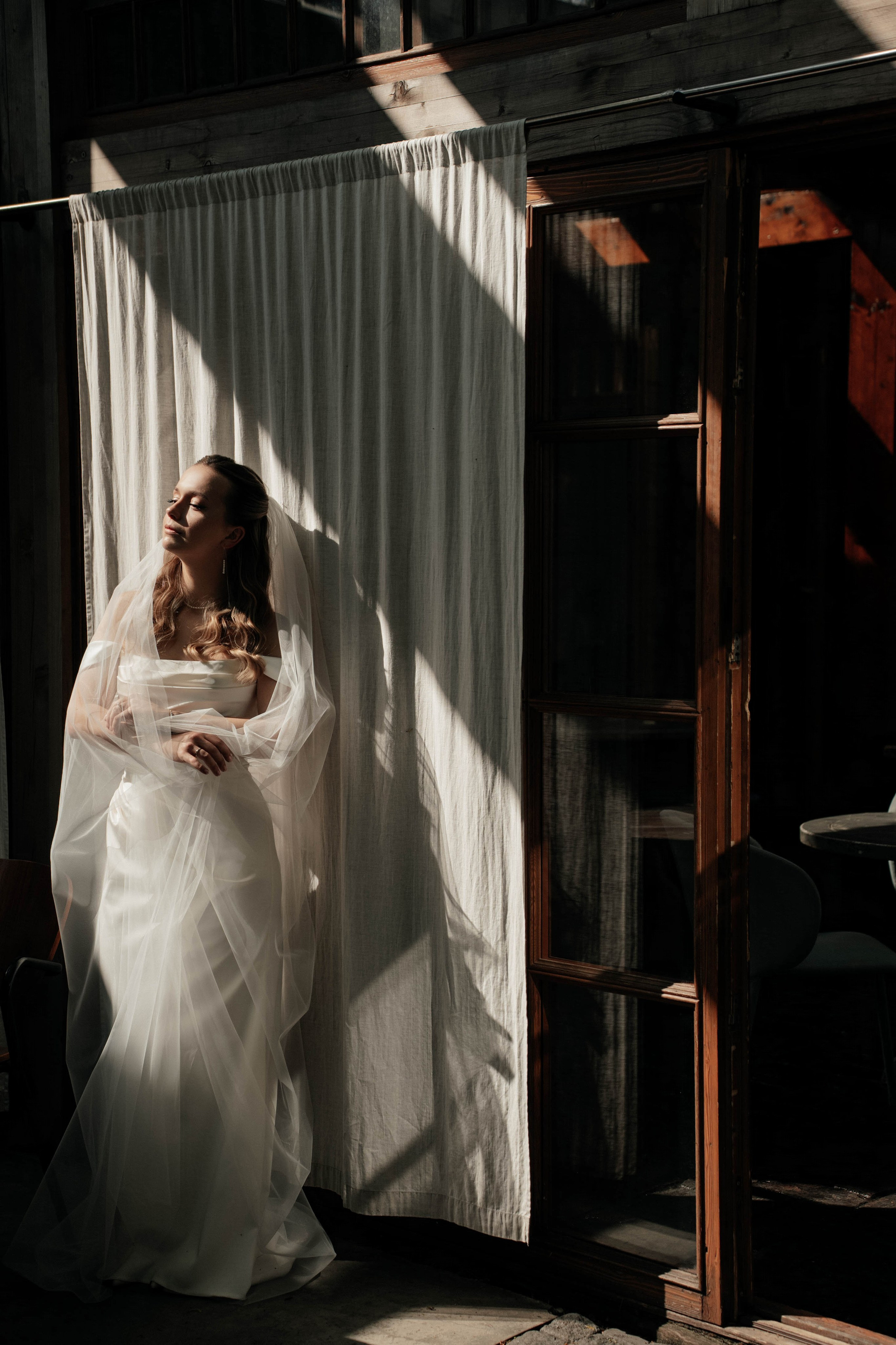 Регистрация ЯУЗА. Свадебный фотограф Москва Александра Аверкова