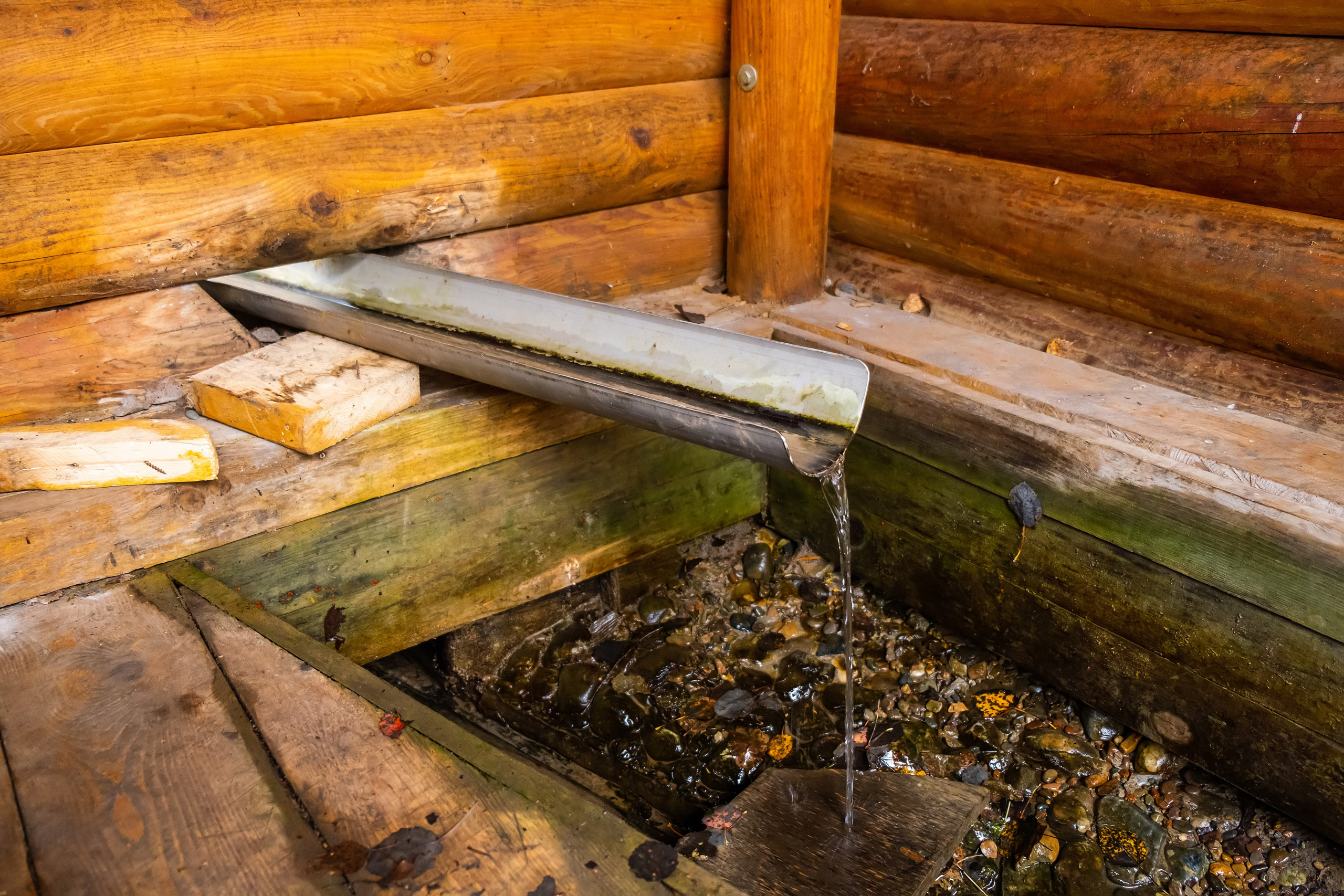 экскурсии Родник святого Луки Енисейск Красноярск Лесосибирск аренда микроавтобуса трансфер индивидуальный тур фото интересные места что посмотреть куда сходить что посетить достопримечательности в Красноярске фототур  цена заказать экскурсию программа маршрут смотровые площадки видовые красивые места путешествие туристический маршрут 