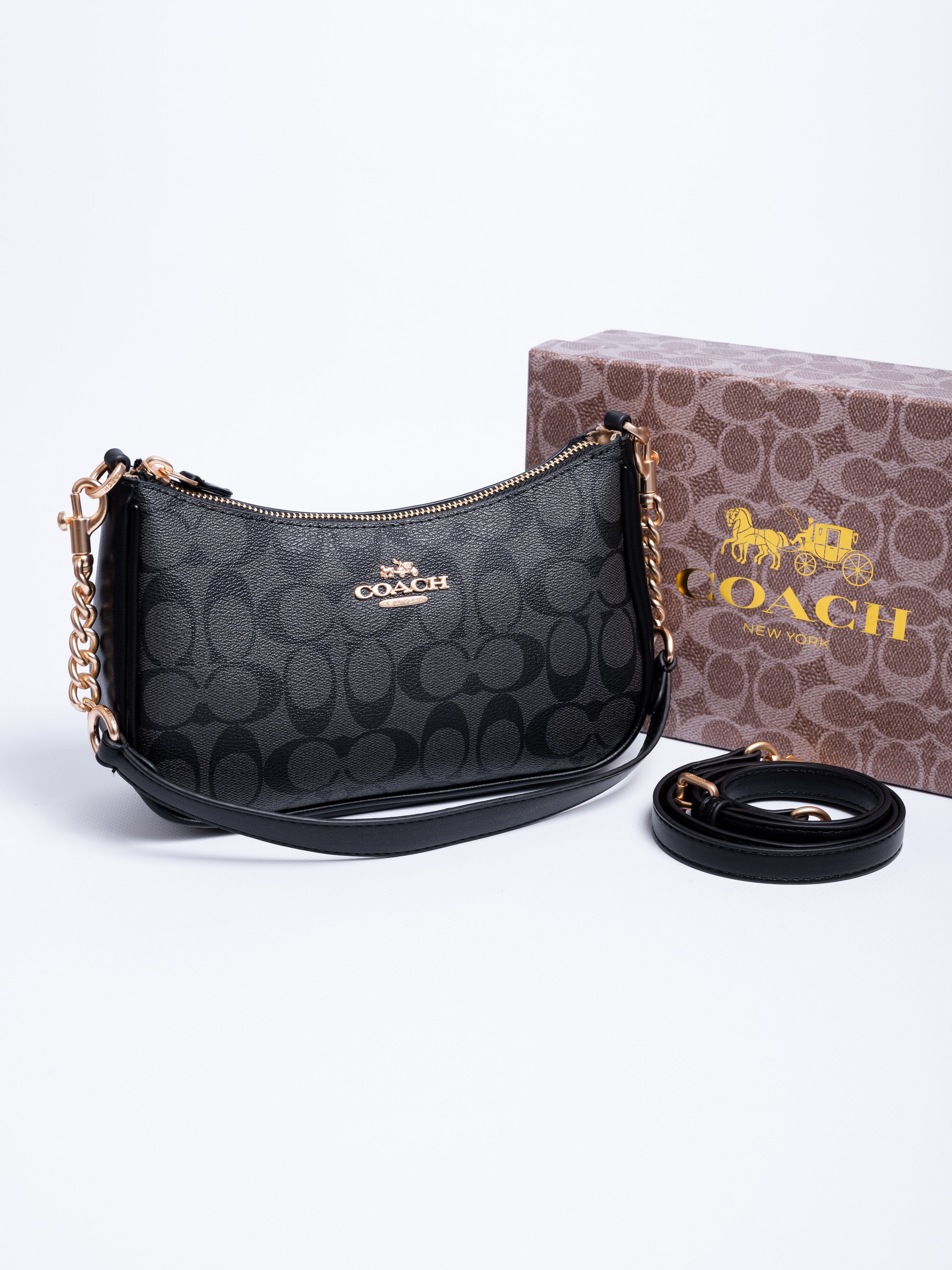 Сумки. Предметный фотограф, фото для маркетплейсов Пятигорск, КМВ