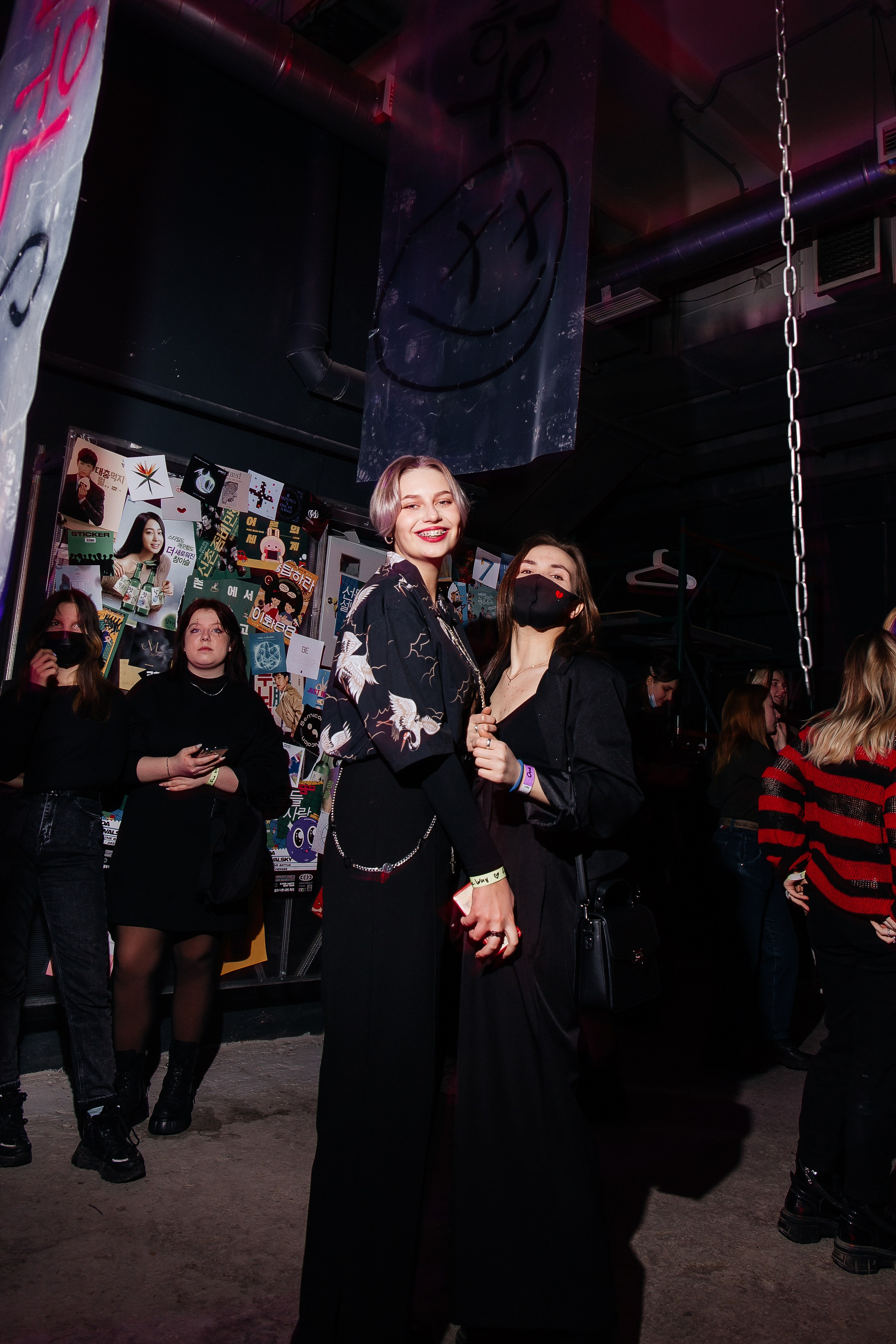 Cyberpunk K-POP Party. Свадебный и портретный фотограф в Новосибирске Любовь Исакова