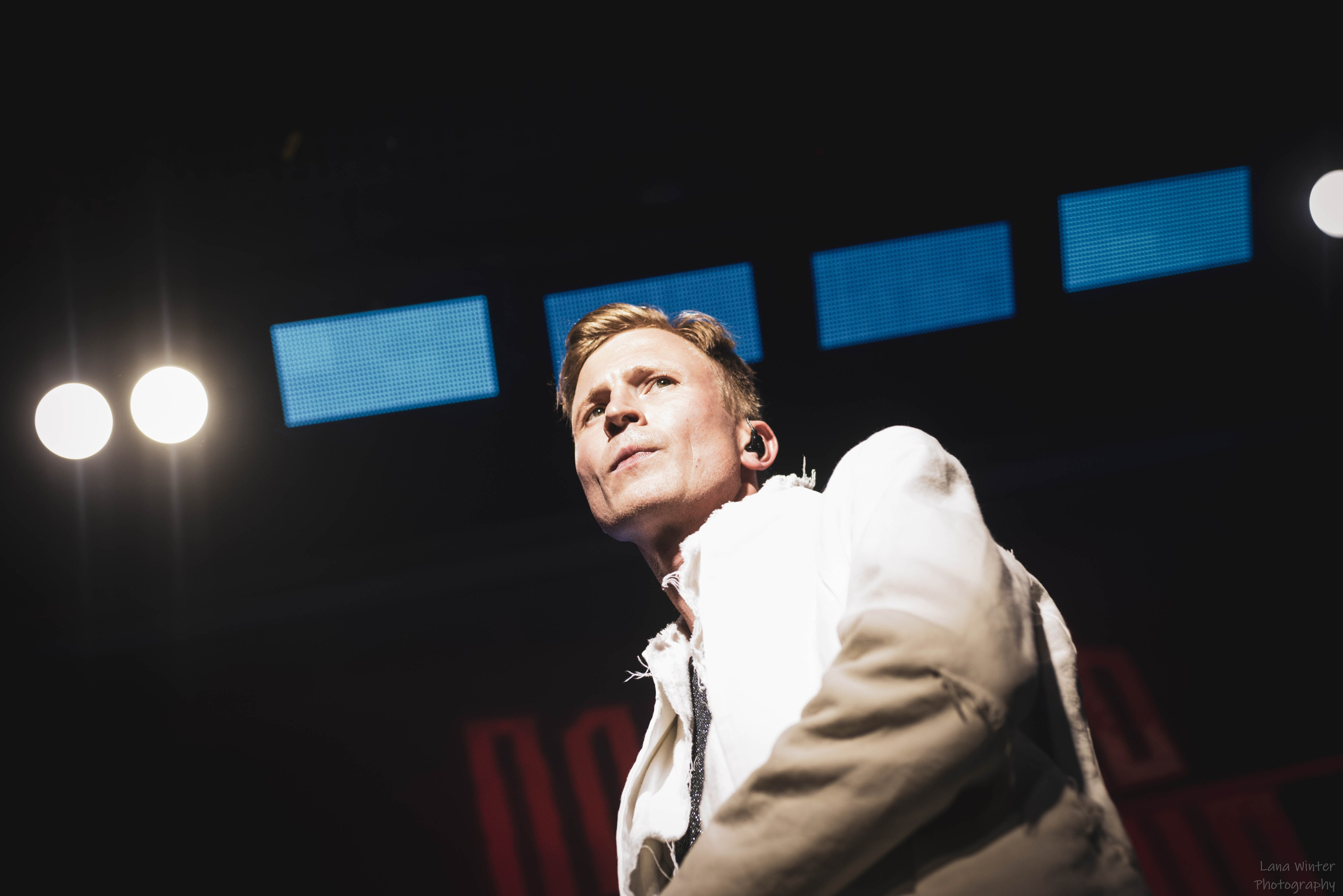 Площадь Восстания (8 марта 2025 года, Москва, клуб Техника Безопасности). Фотограф Светлана Блинова, Москва и Московская область