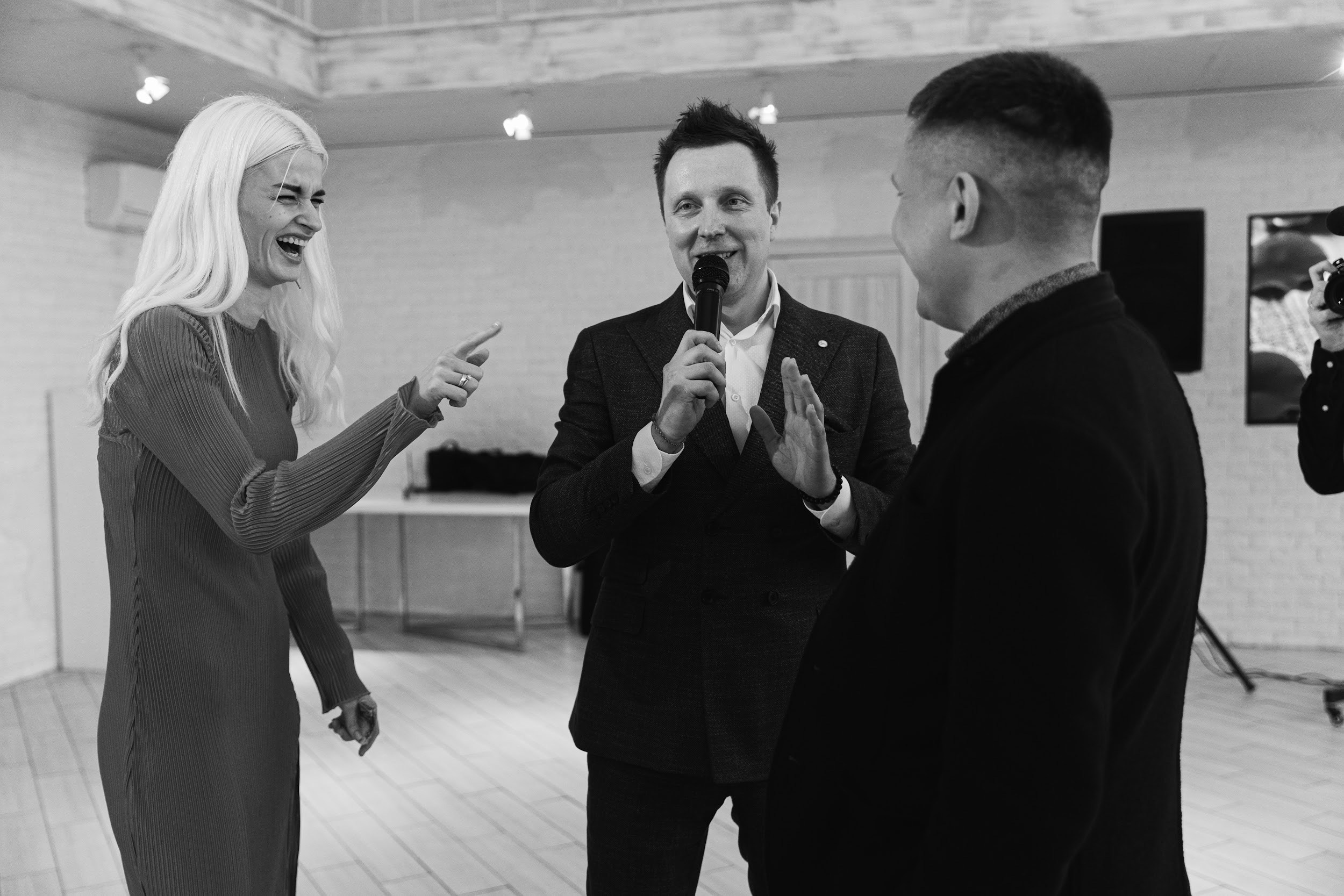 Денис и Лена. Ведущий на свадьбу в Москве Зубков Алексей